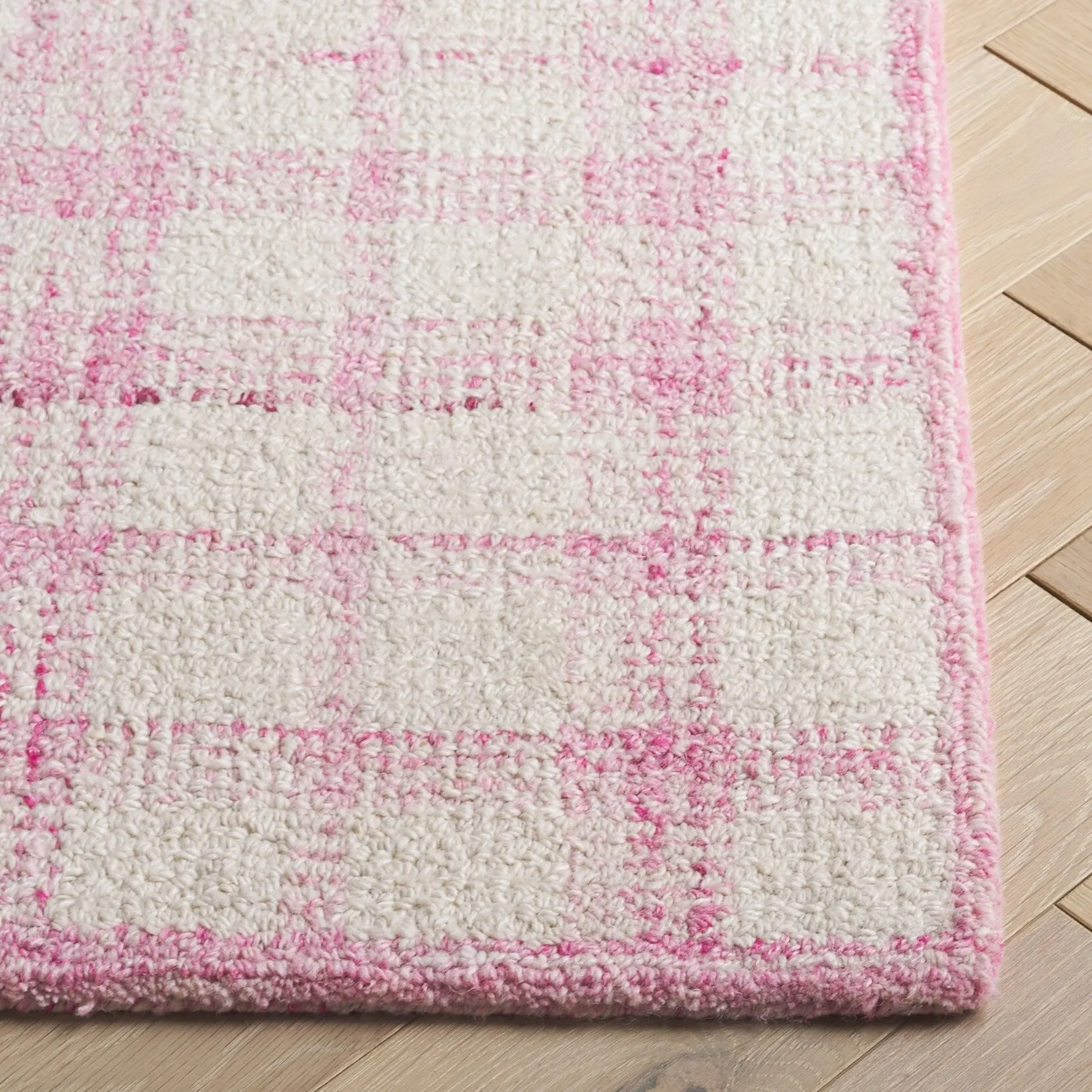 SAFAVIEH Handmade Abstract Imka Checkered Wool Rug