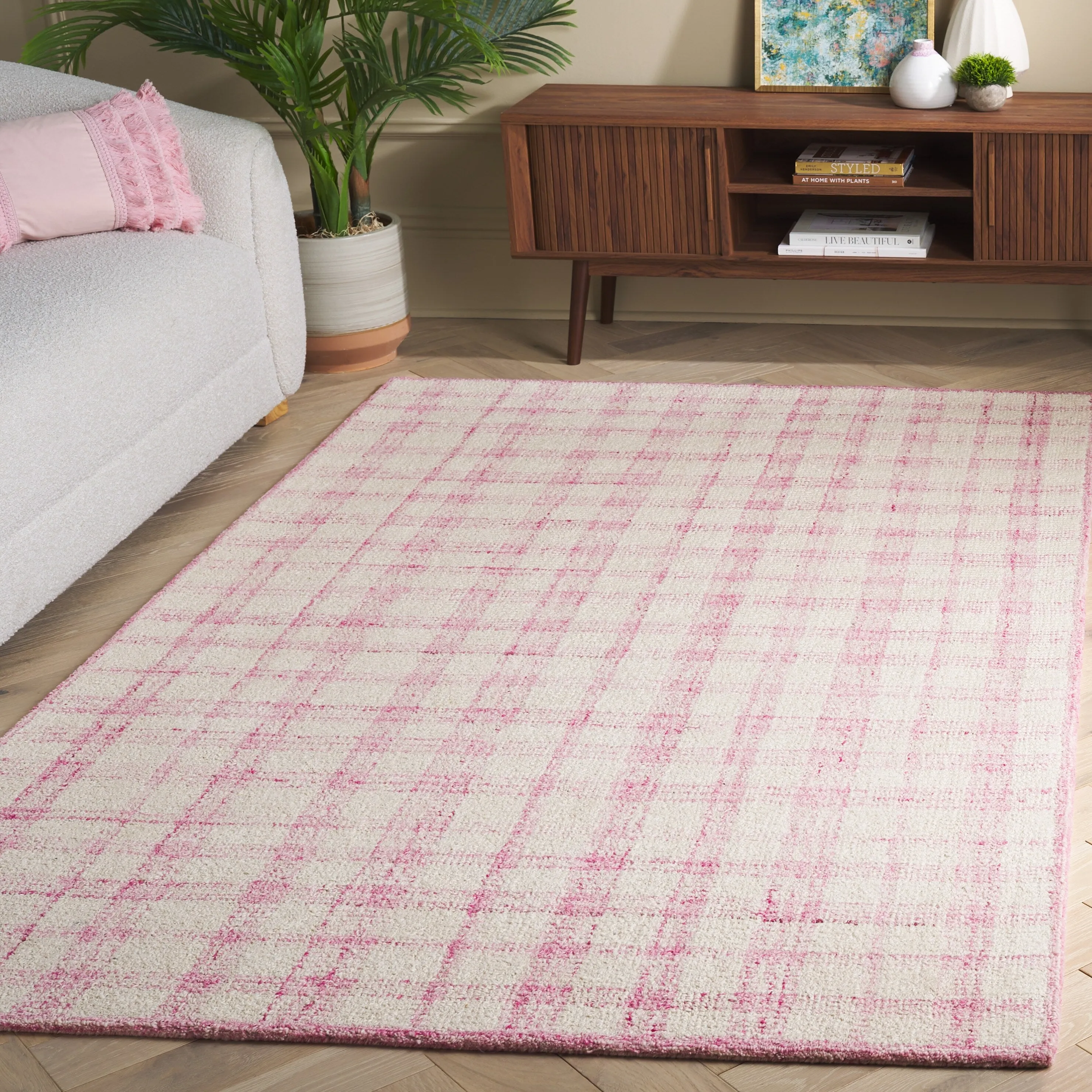 SAFAVIEH Handmade Abstract Imka Checkered Wool Rug