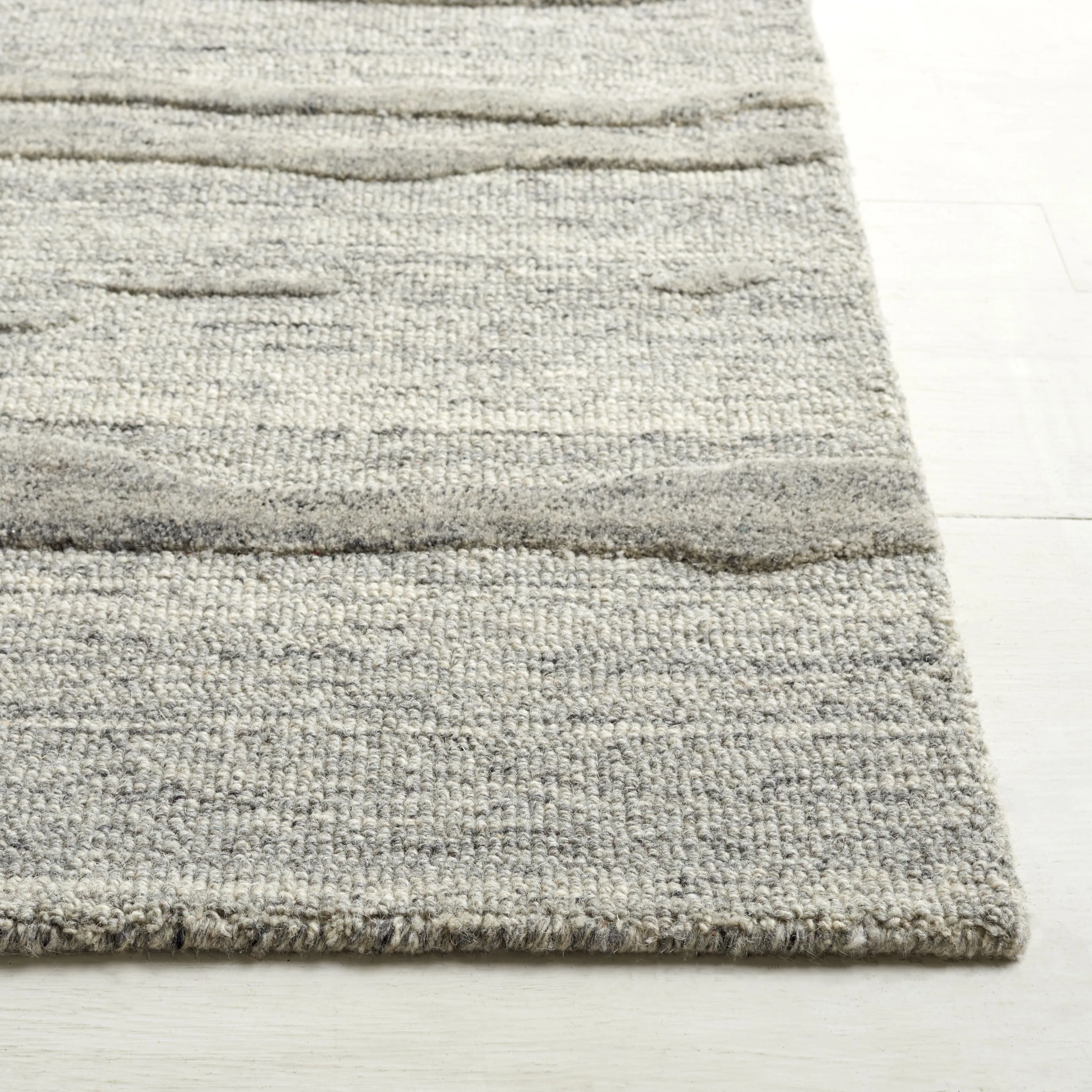 SAFAVIEH Handmade Abstract Monalisa Modern Wool Rug