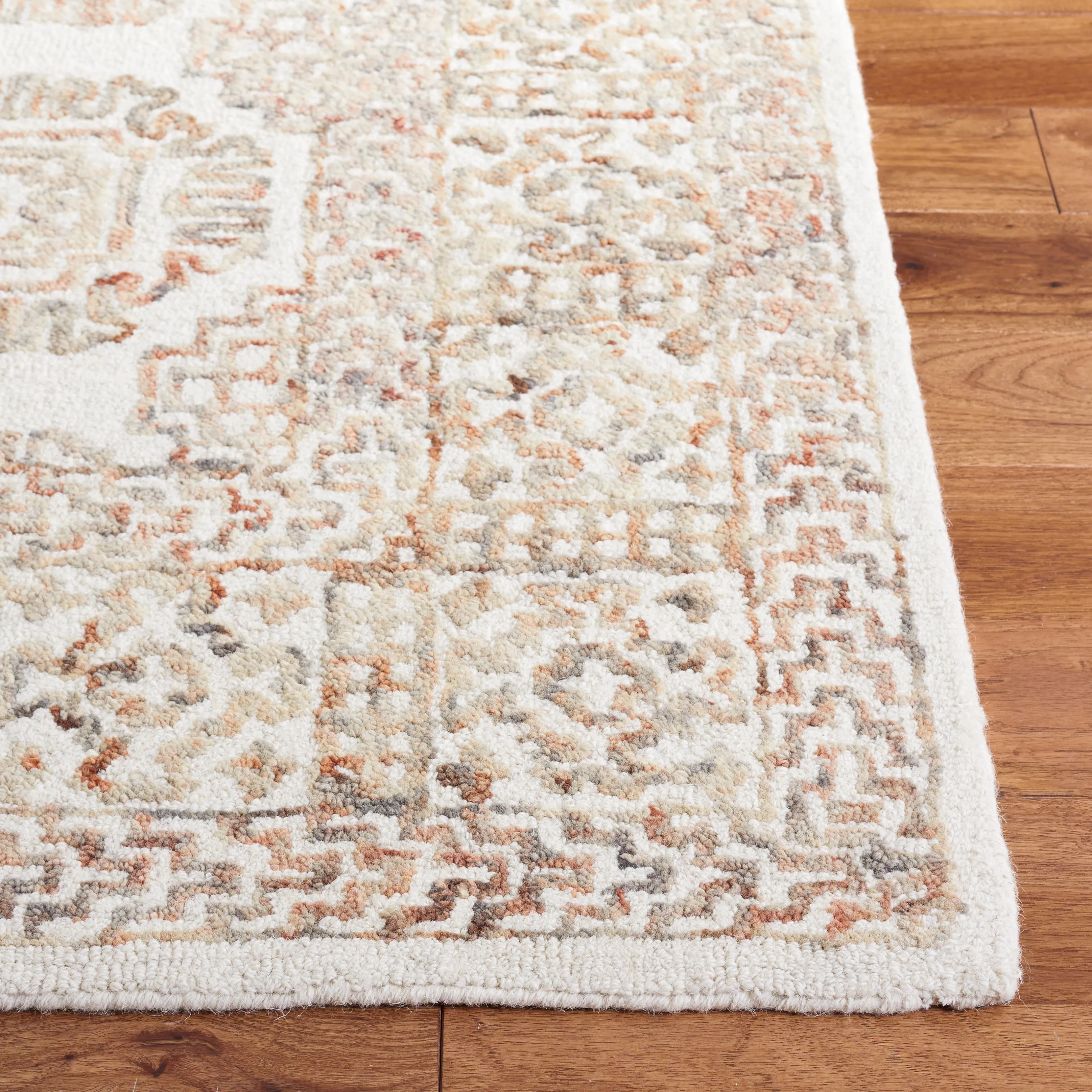 SAFAVIEH Handmade Aspen Buddug Boho Wool Rug