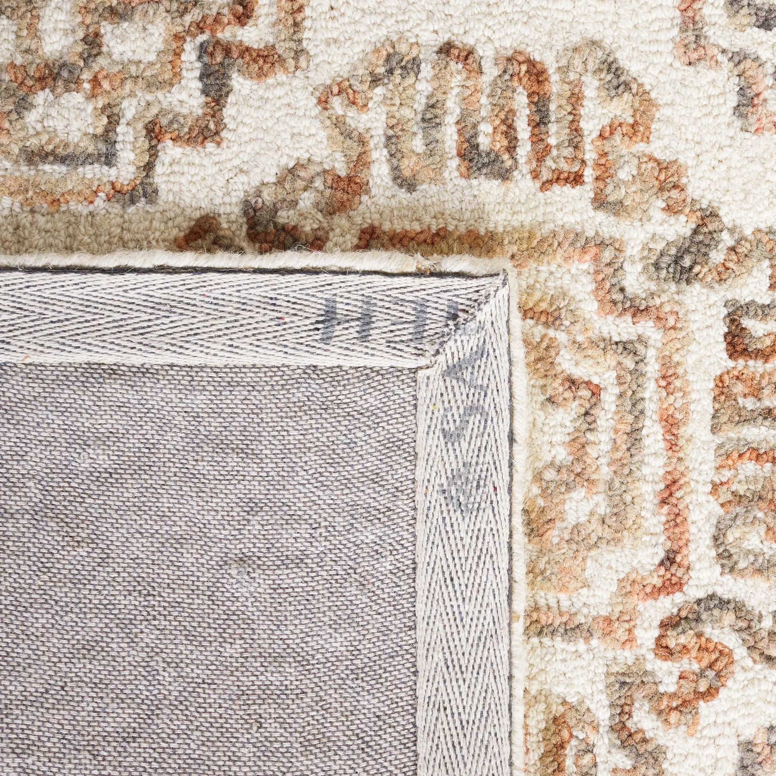 SAFAVIEH Handmade Aspen Buddug Boho Wool Rug