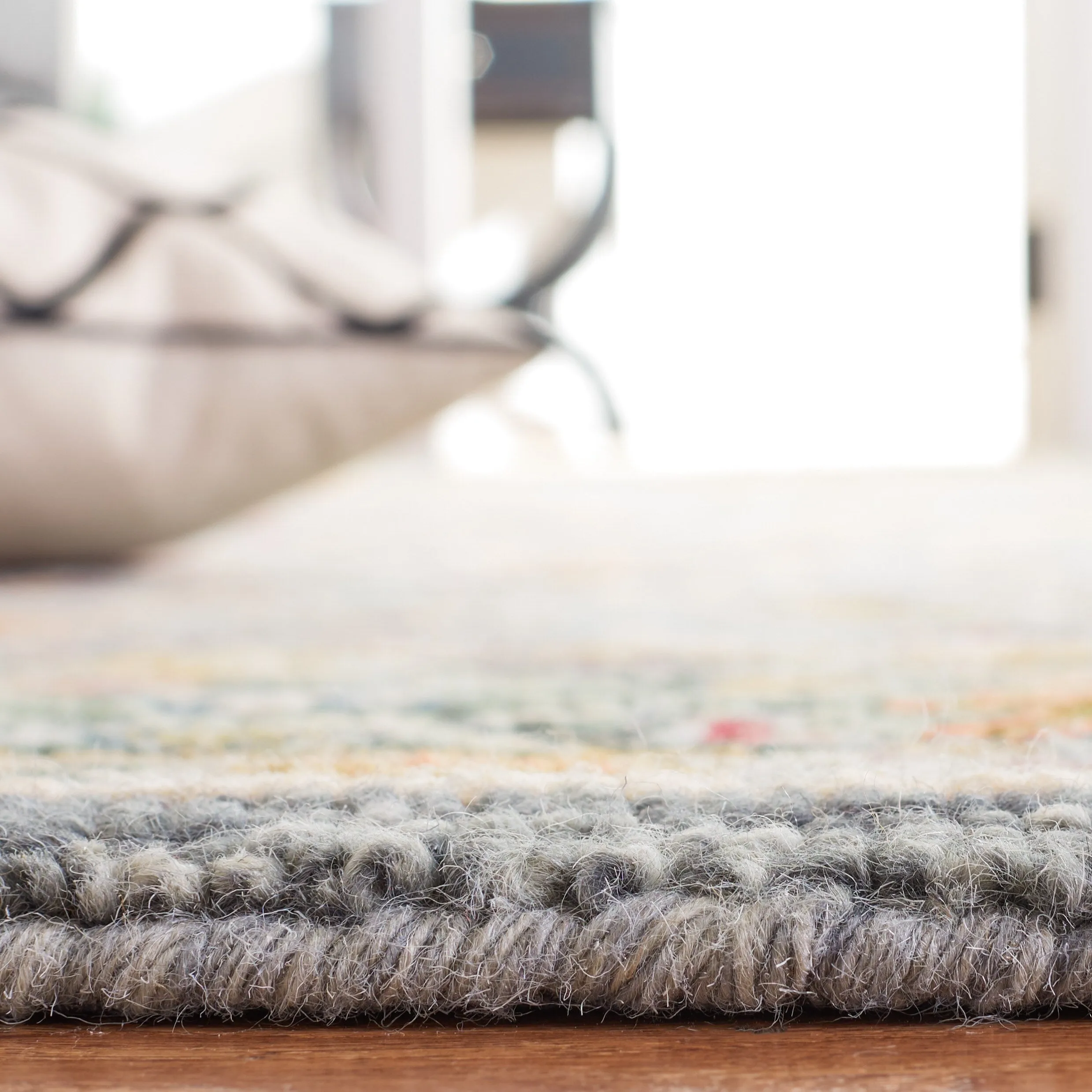 SAFAVIEH Handmade Aspen Nicasia Boho Wool Rug
