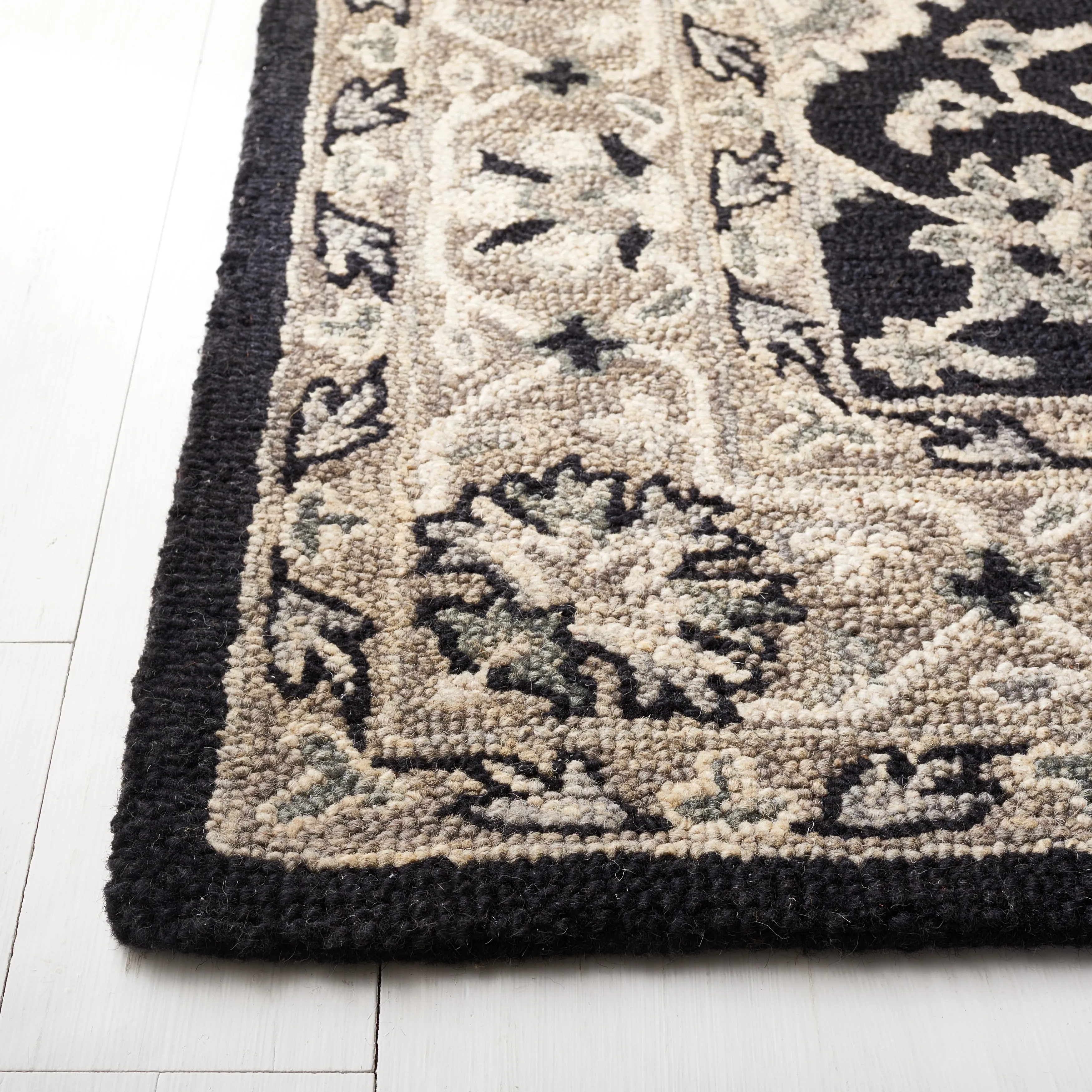 SAFAVIEH Handmade Aspen Nicasia Boho Wool Rug