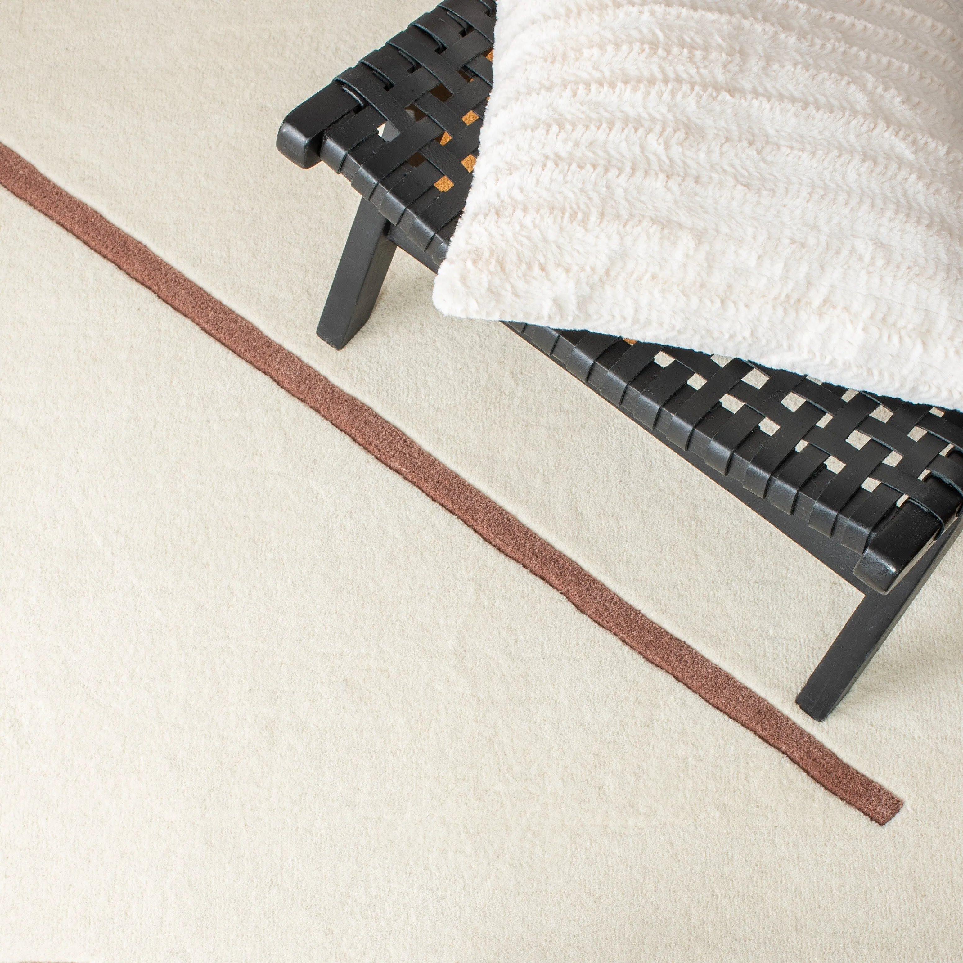 SAFAVIEH Handmade Fifth Avenue Adrie Mid-Century Modern Wool Rug
