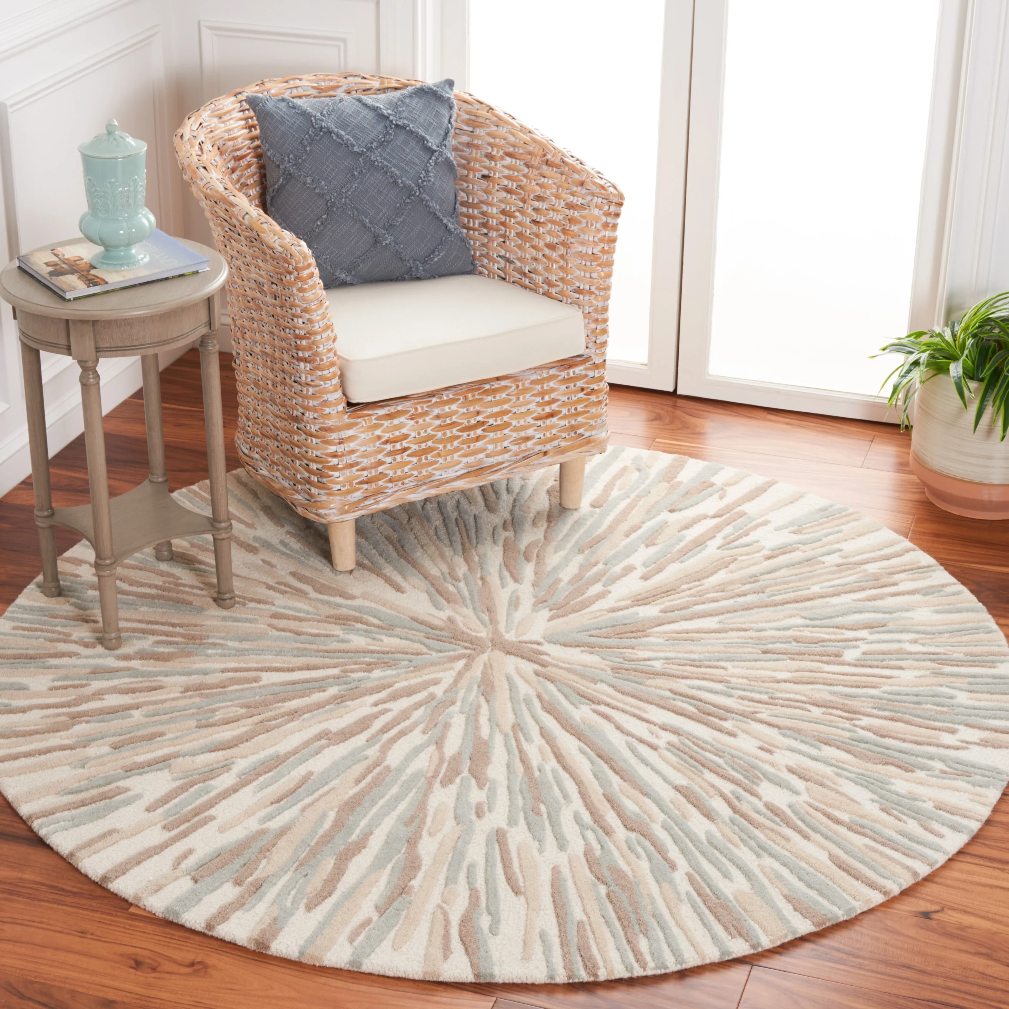 SAFAVIEH Handmade Fifth Avenue Elnara Mid-Century Modern Wool Rug
