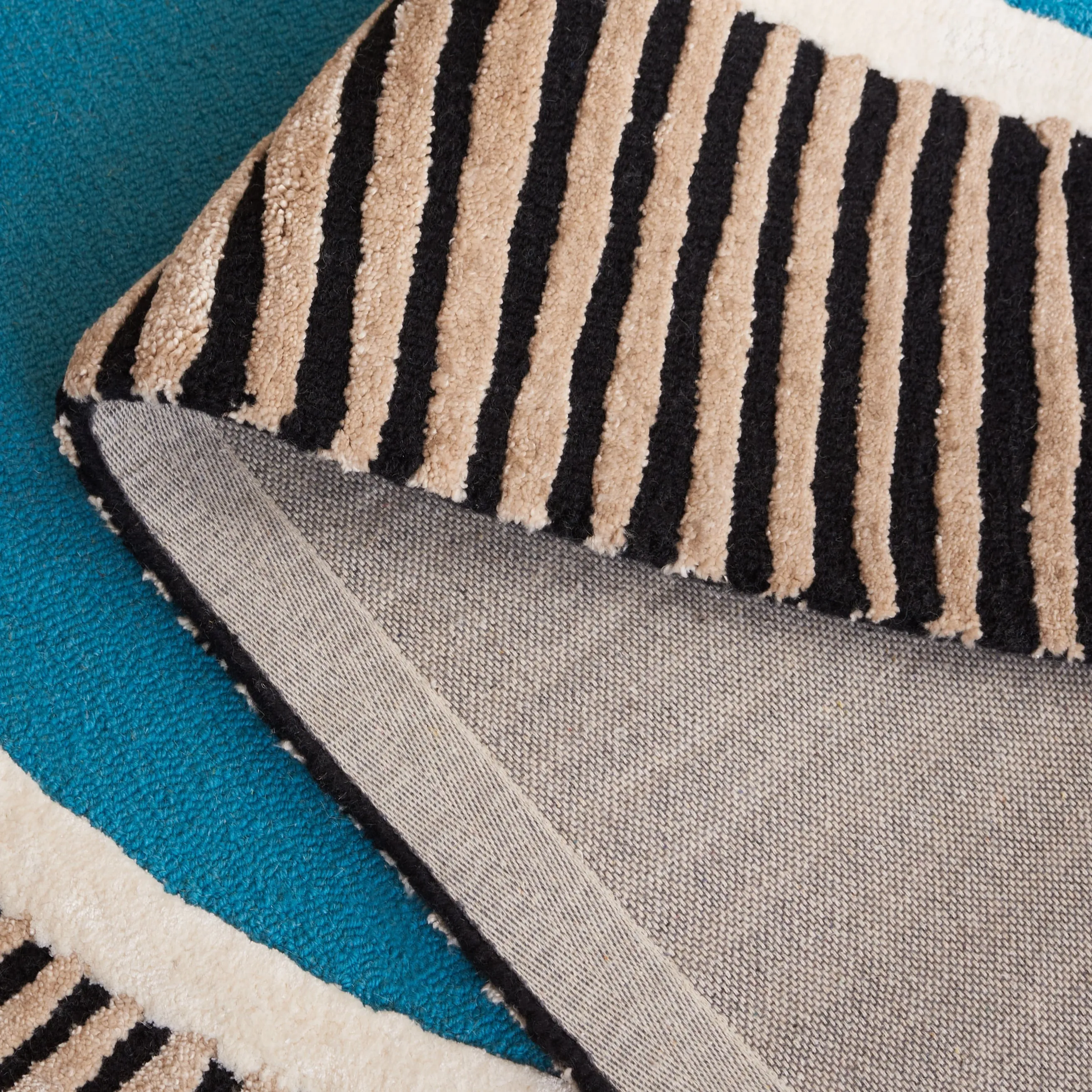 SAFAVIEH Handmade Fifth Avenue Zvjatka Mid-Century Modern Wool Rug