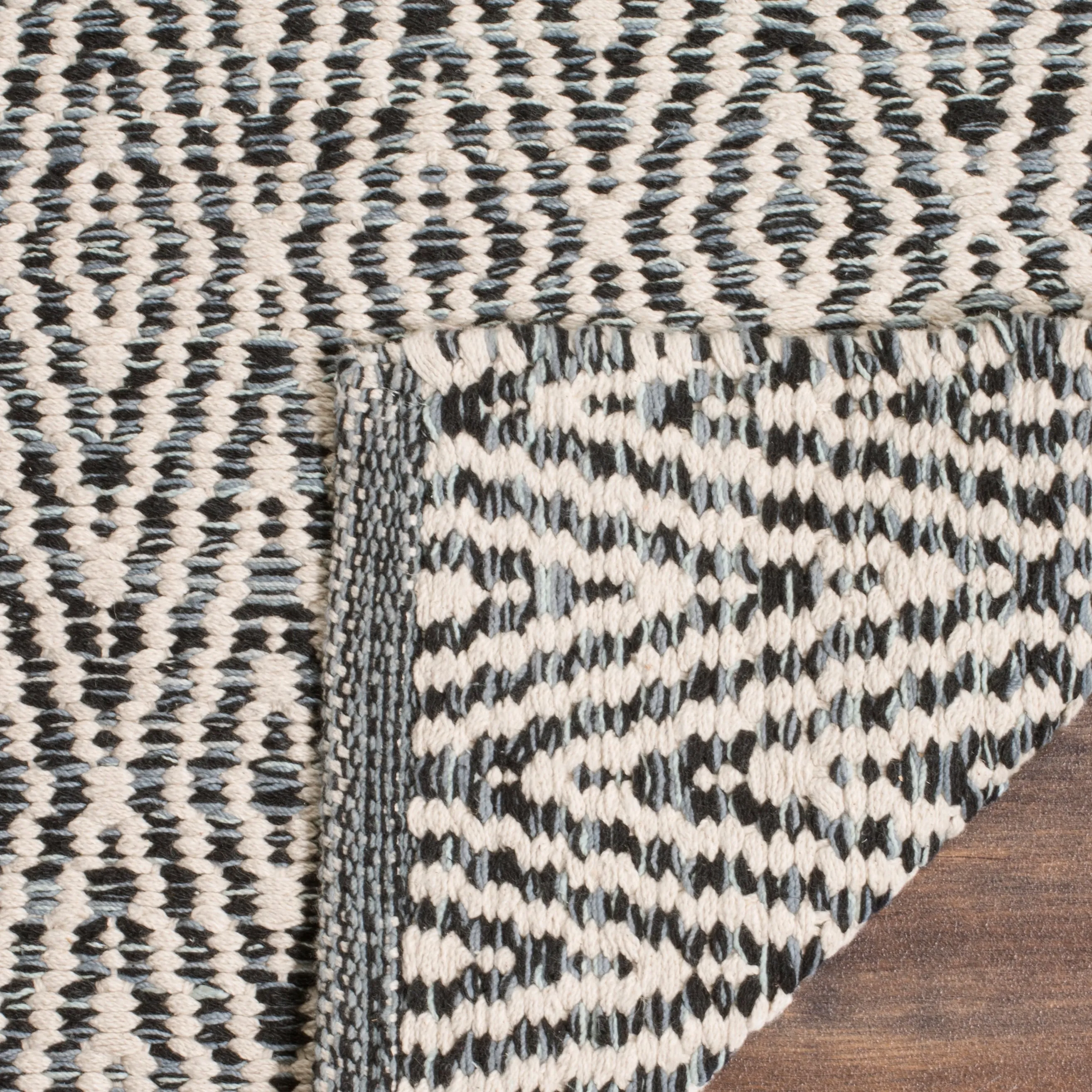 SAFAVIEH Handmade Flatweave Montauk Huxley Sisal Casual Cotton Rug