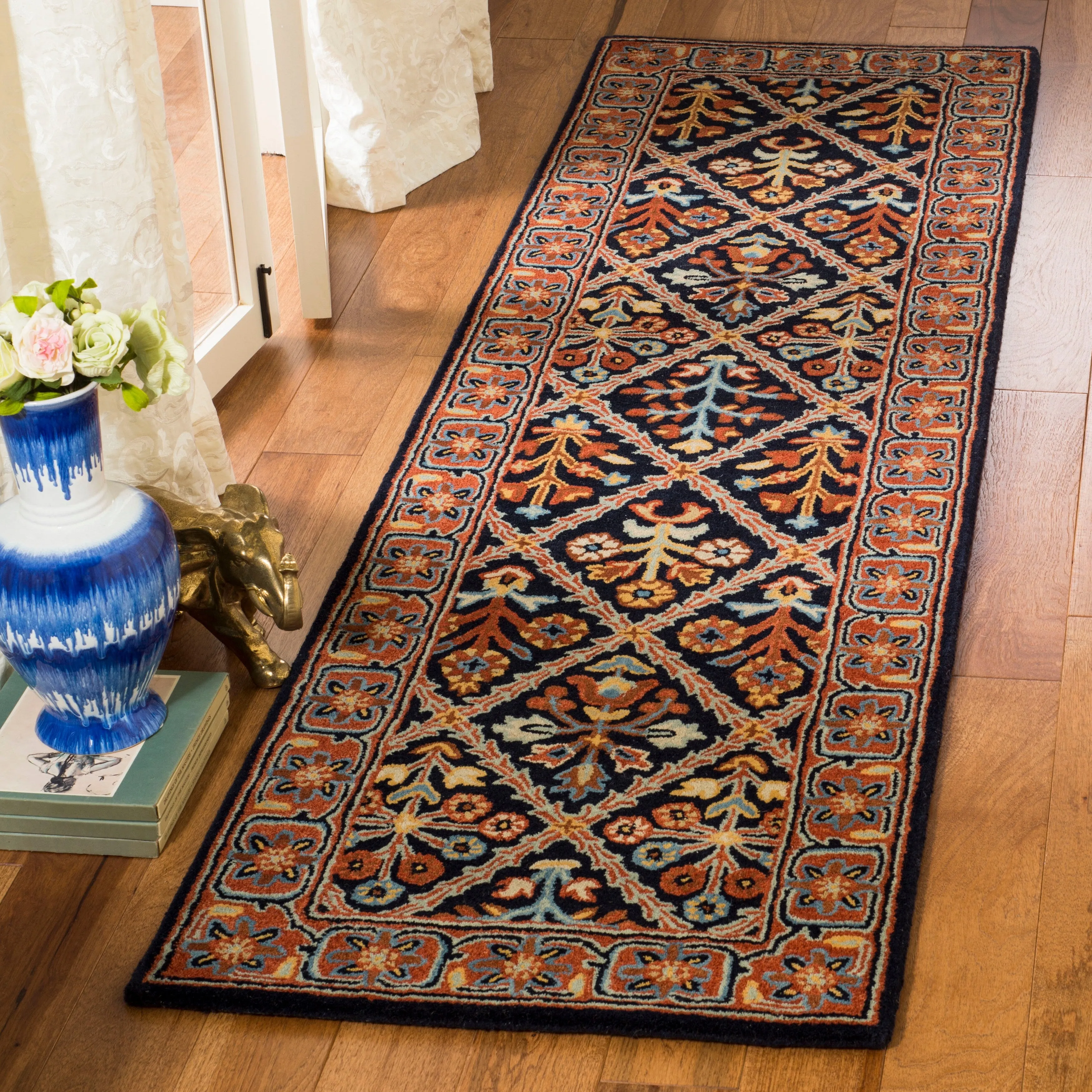 SAFAVIEH Handmade Heritage Overlapping Diamond Traditional Oriental Wool Rug