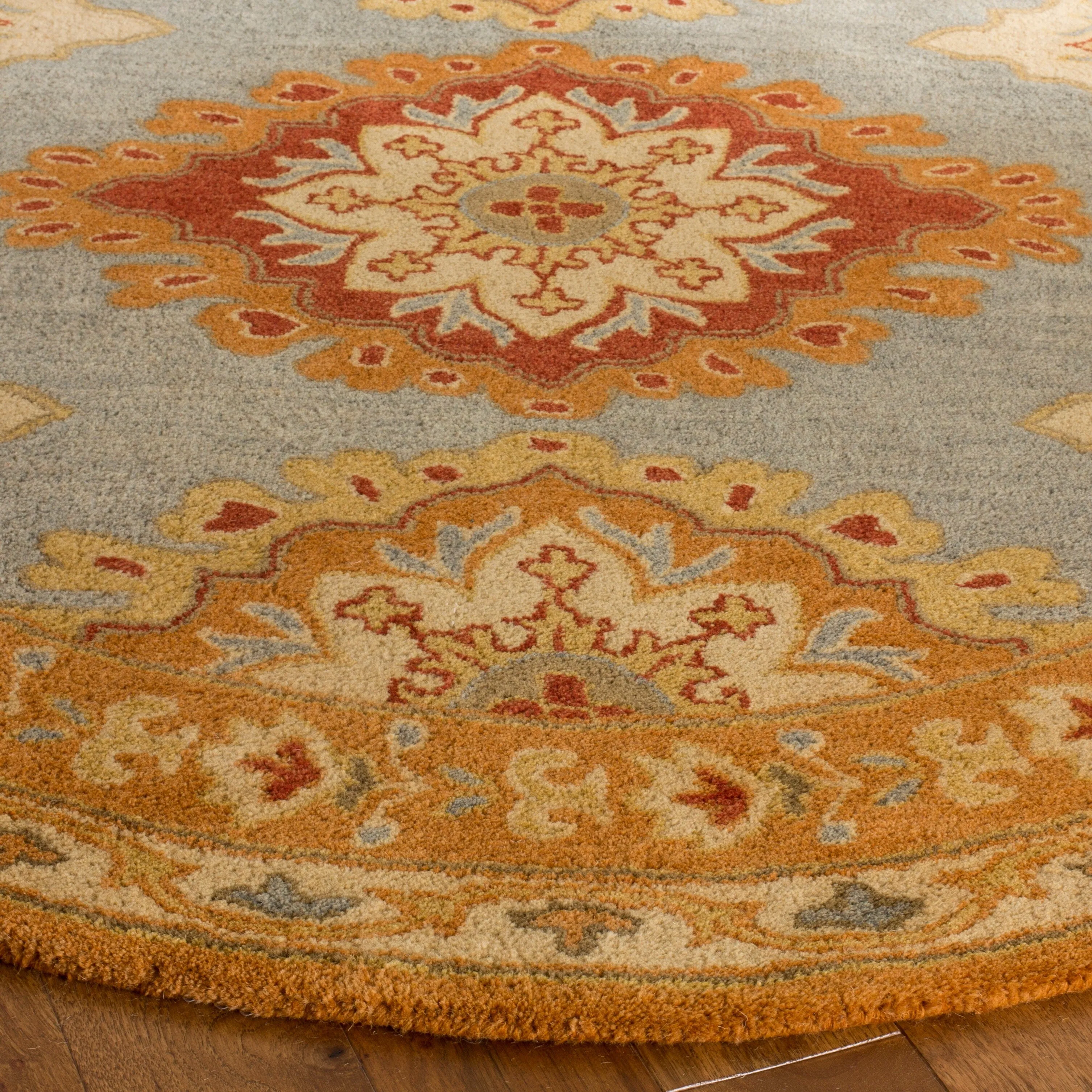 SAFAVIEH Handmade Heritage Surf Traditional Oriental Wool Rug