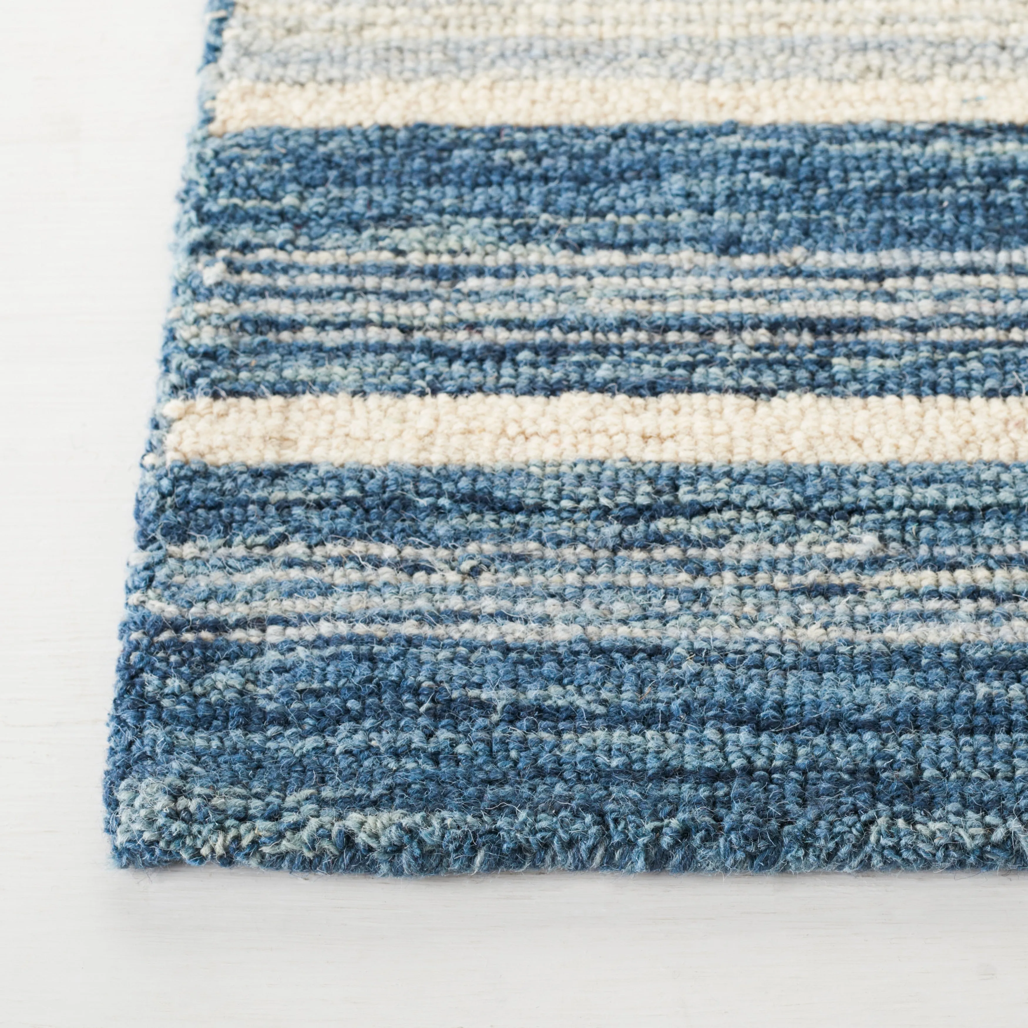 SAFAVIEH Handmade Lauren Ralph Lauren Szabina Wool Rug