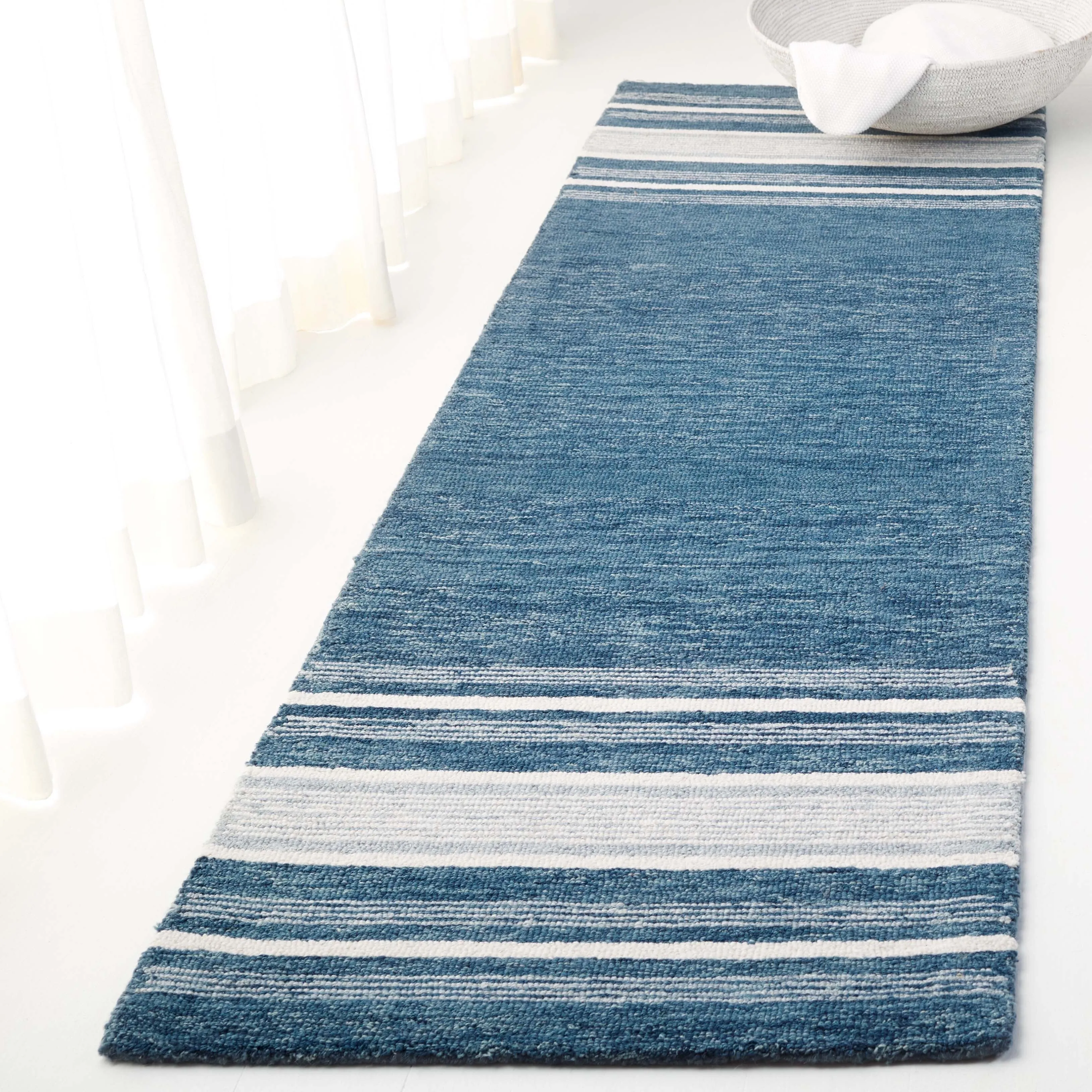 SAFAVIEH Handmade Lauren Ralph Lauren Szabina Wool Rug