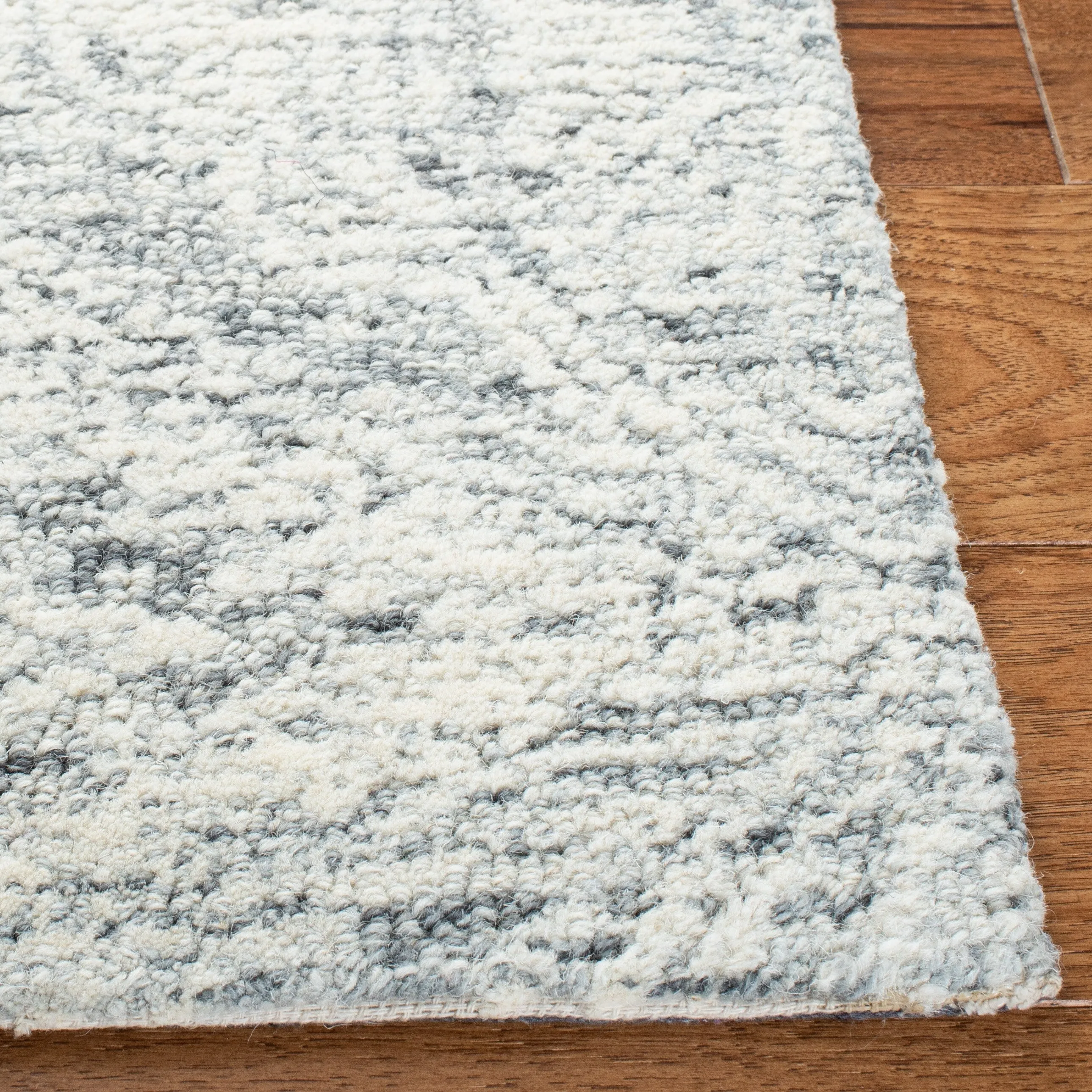 SAFAVIEH Handmade Metro Amala French Country Wool Rug
