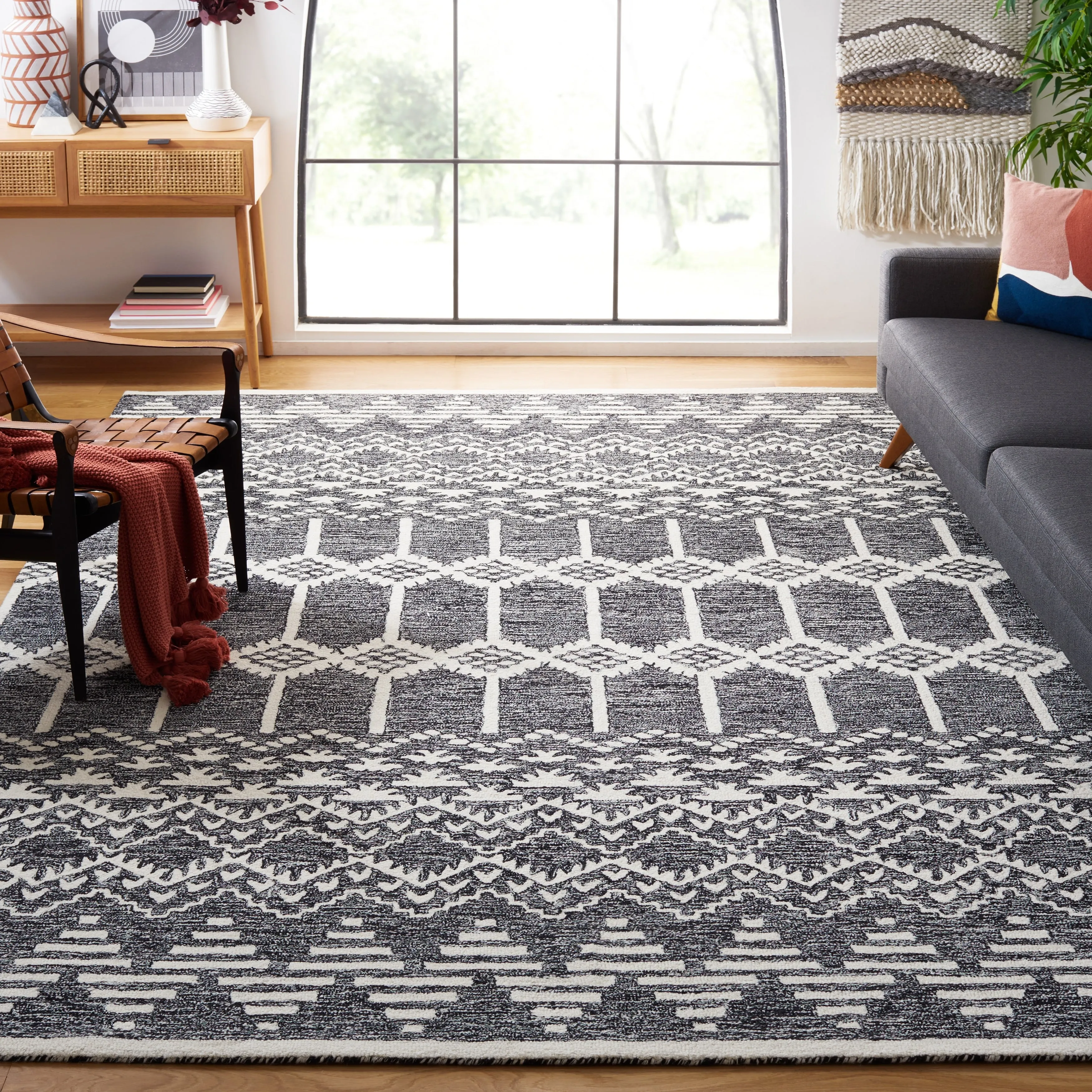 SAFAVIEH Handmade Metro Benilde Wool Rug