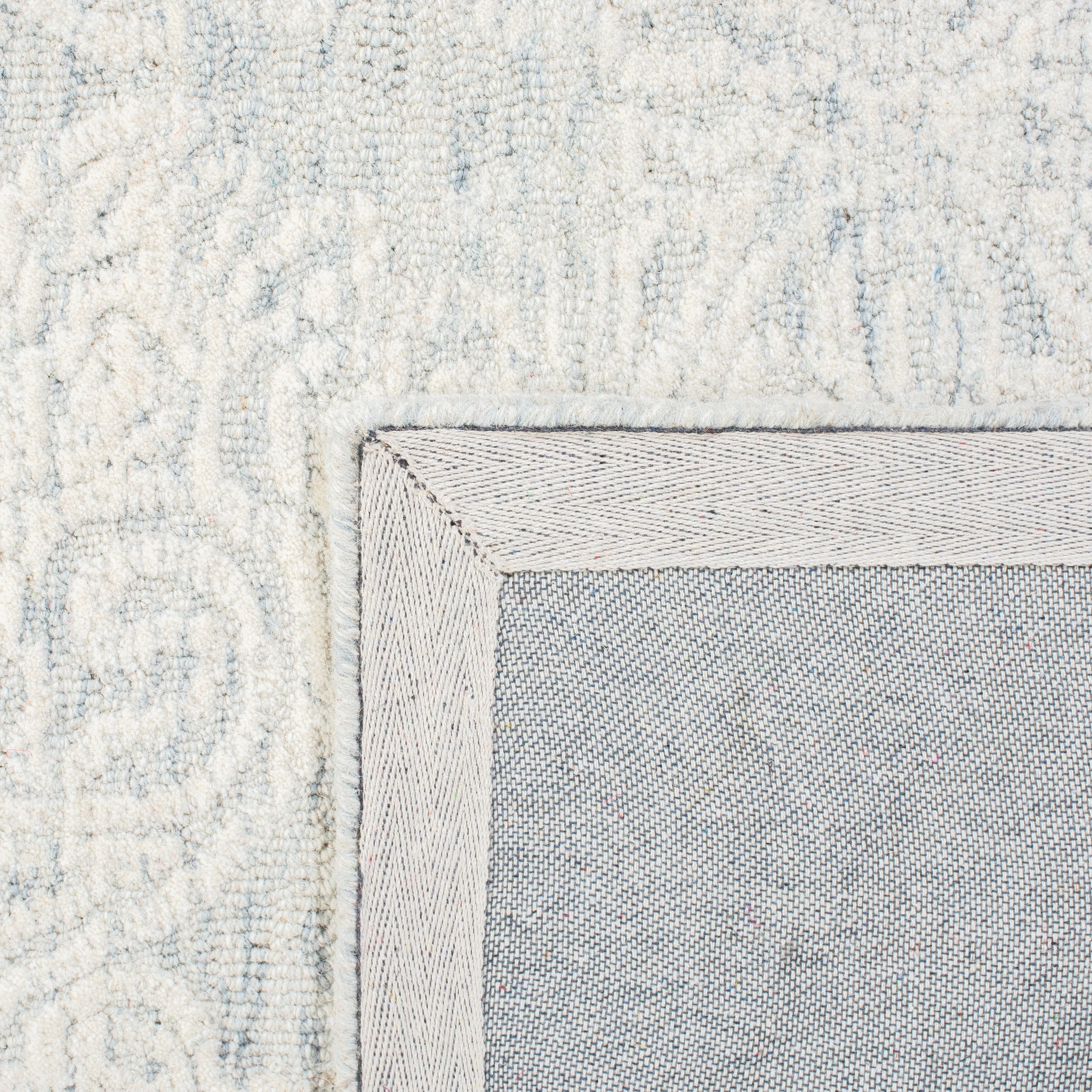 SAFAVIEH Handmade Metro Bhavani French Country Wool Rug