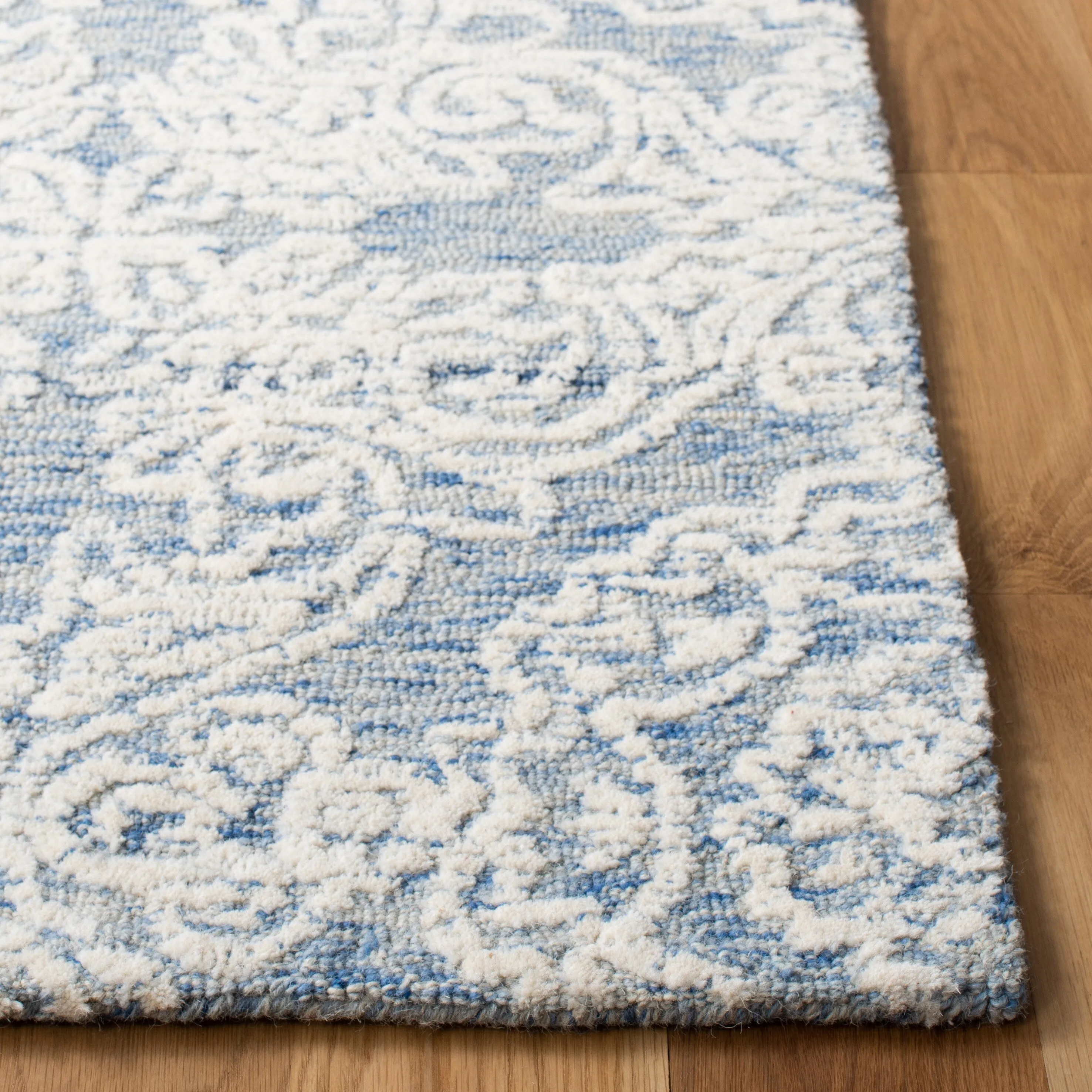 SAFAVIEH Handmade Metro Bhavani French Country Wool Rug
