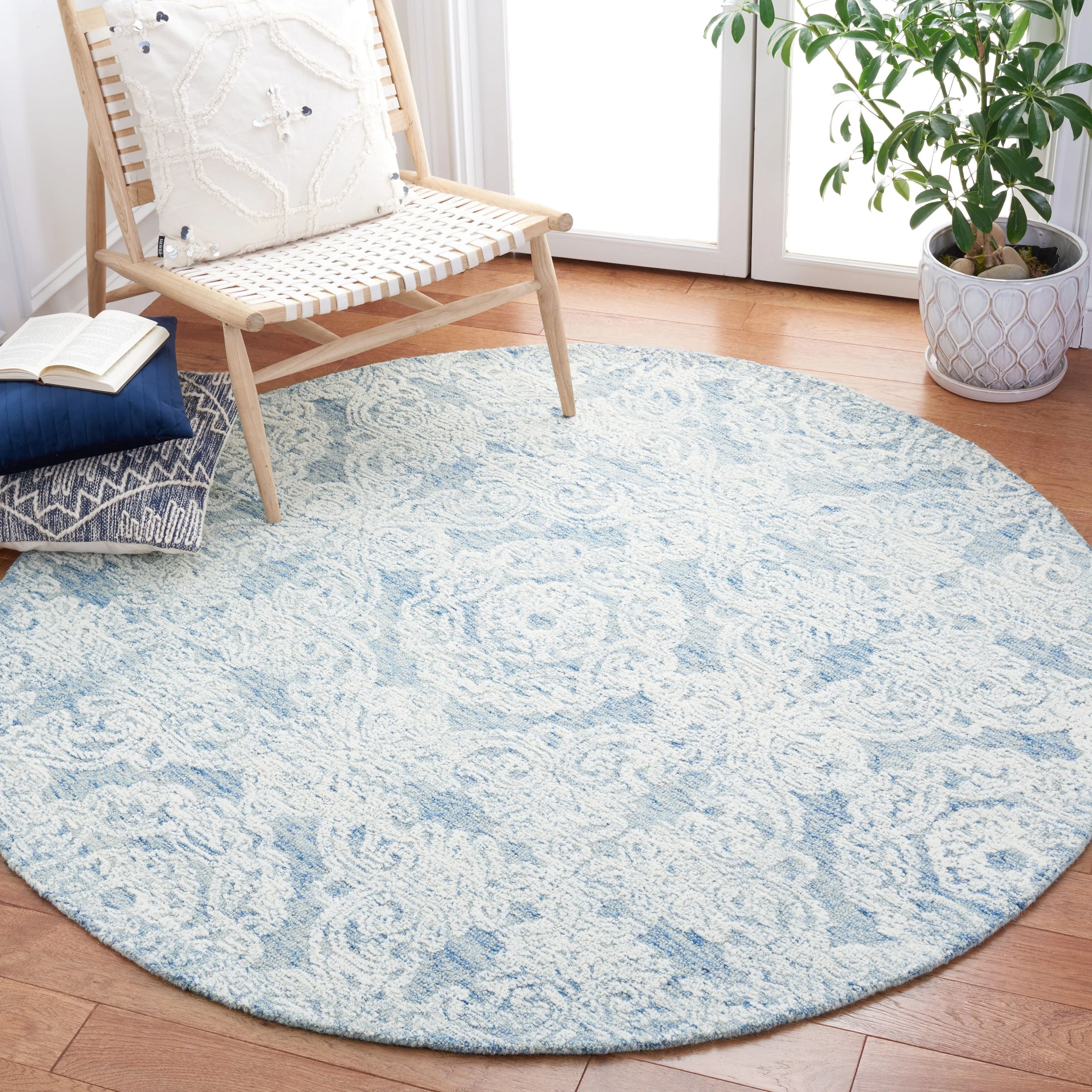 SAFAVIEH Handmade Metro Bhavani French Country Wool Rug