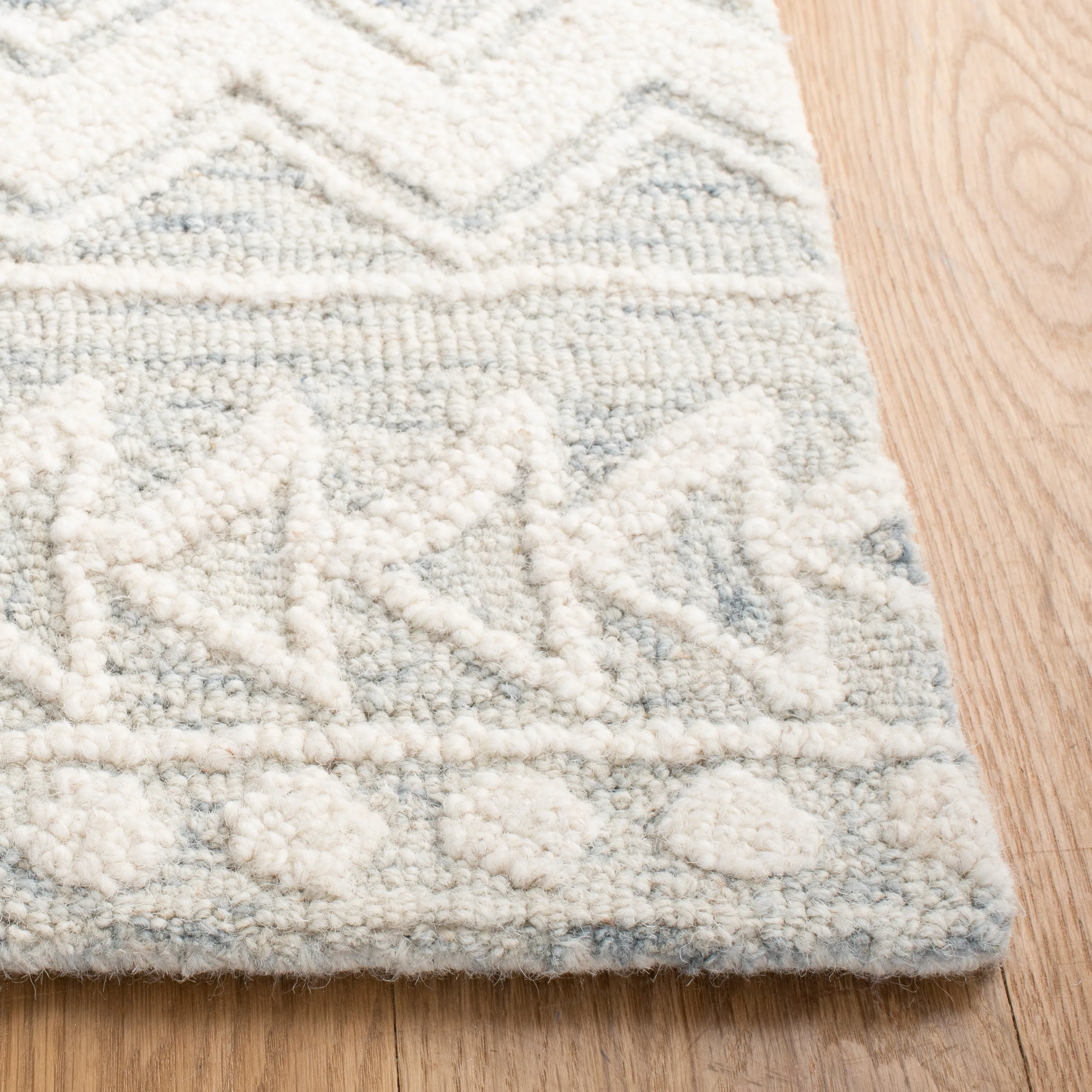 SAFAVIEH Handmade Metro Mirushe Boho Moroccan Wool Rug