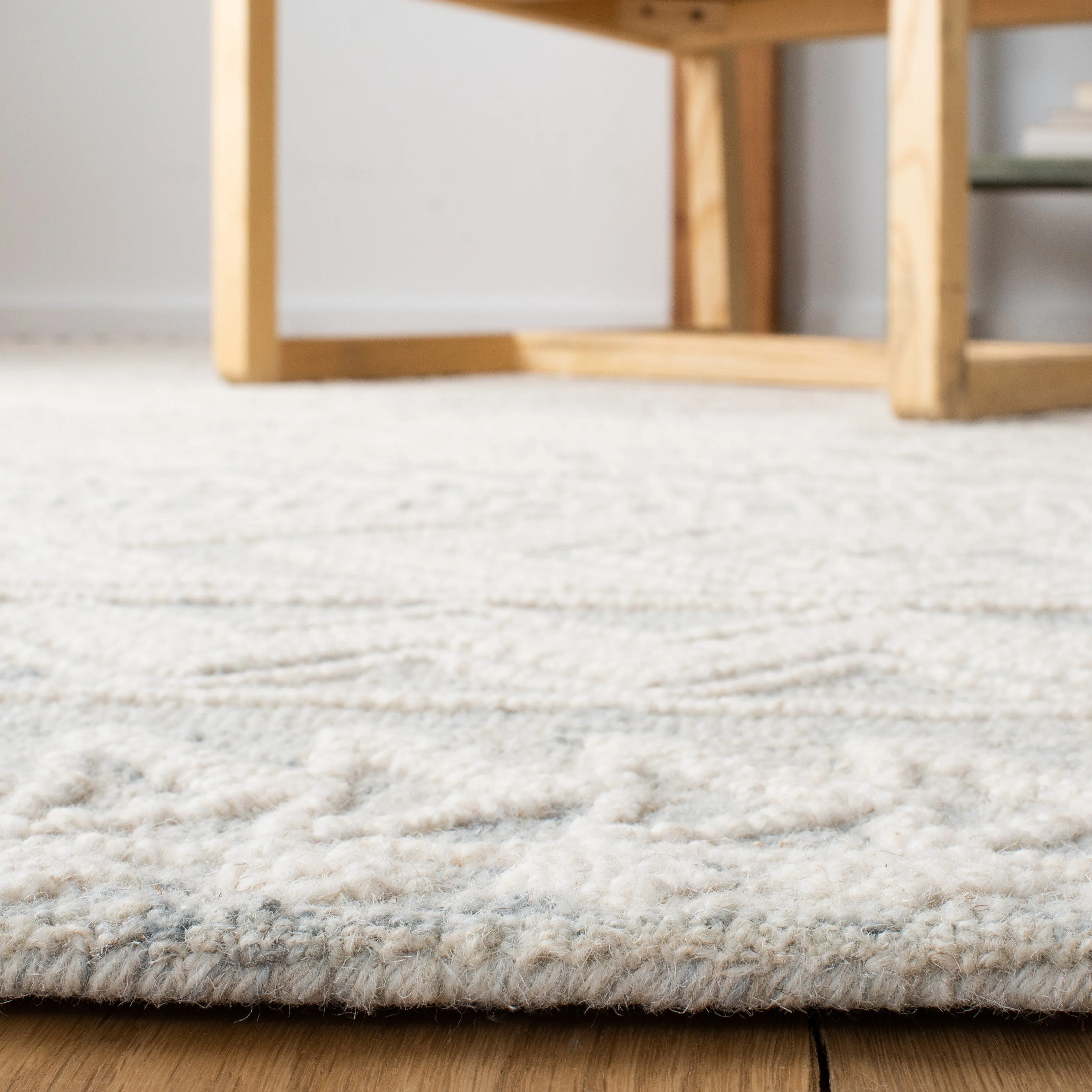 SAFAVIEH Handmade Metro Mirushe Boho Moroccan Wool Rug