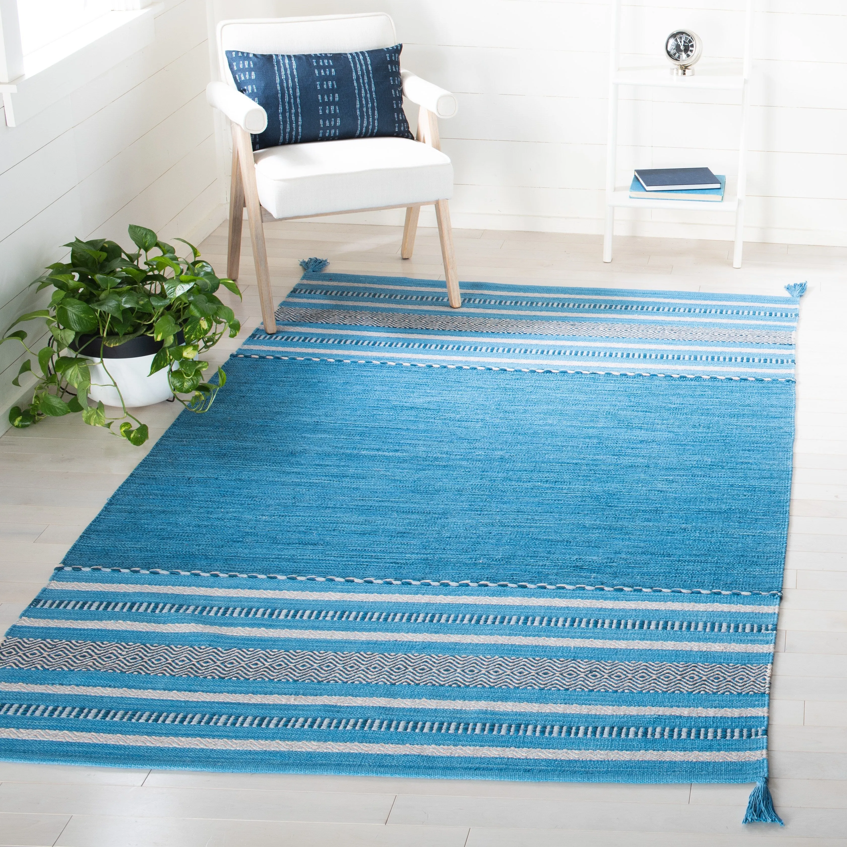 SAFAVIEH Handmade Montauk Carisbrooke Boho Stripe Cotton Flatweave Rug