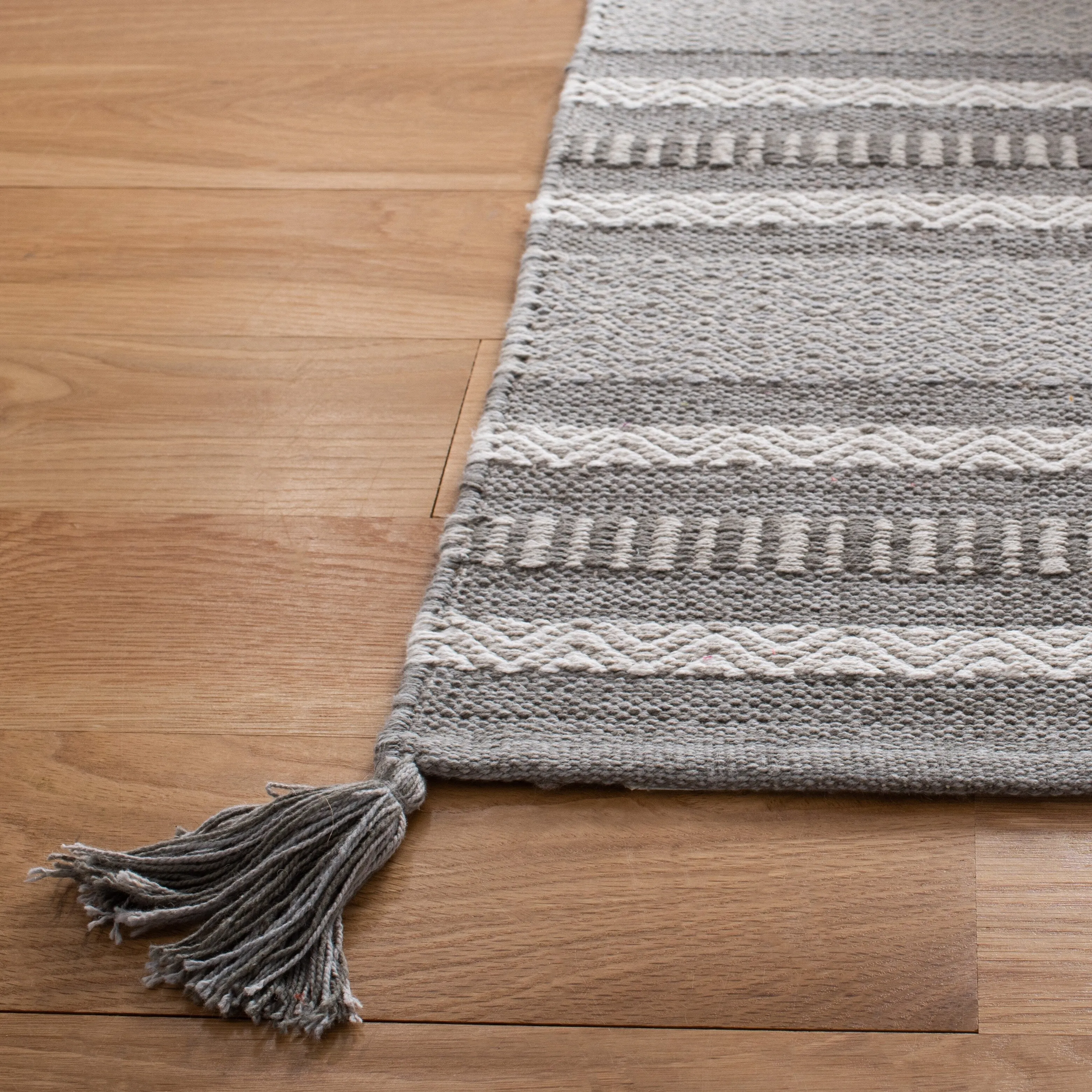 SAFAVIEH Handmade Montauk Carisbrooke Boho Stripe Cotton Flatweave Rug