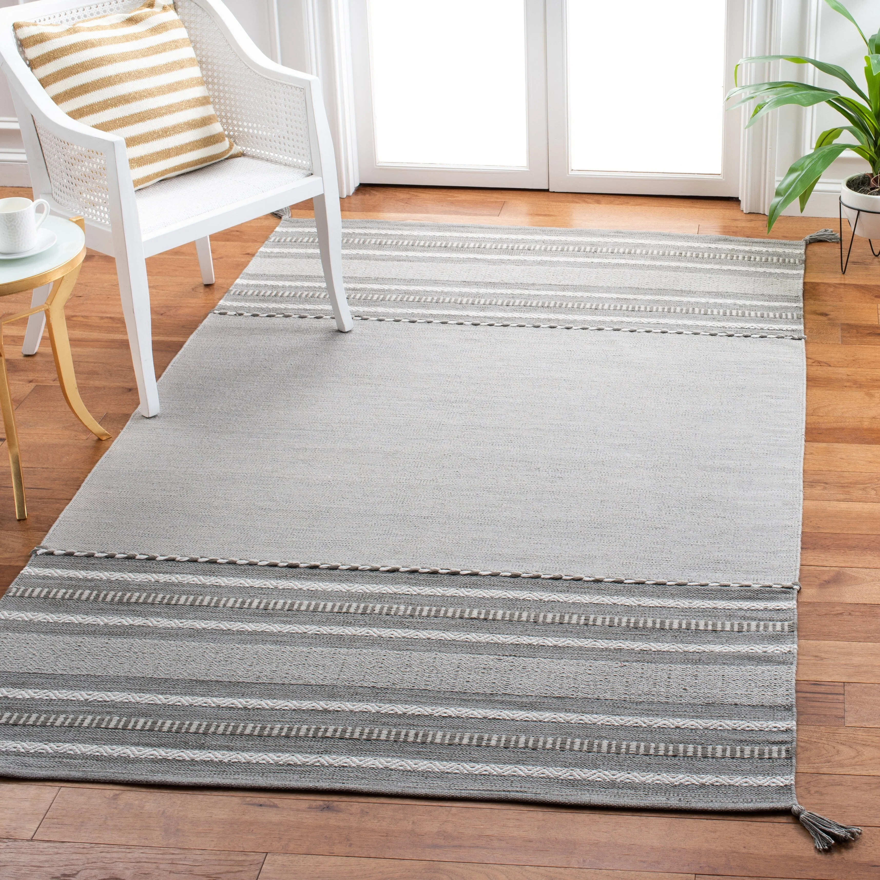 SAFAVIEH Handmade Montauk Carisbrooke Boho Stripe Cotton Flatweave Rug