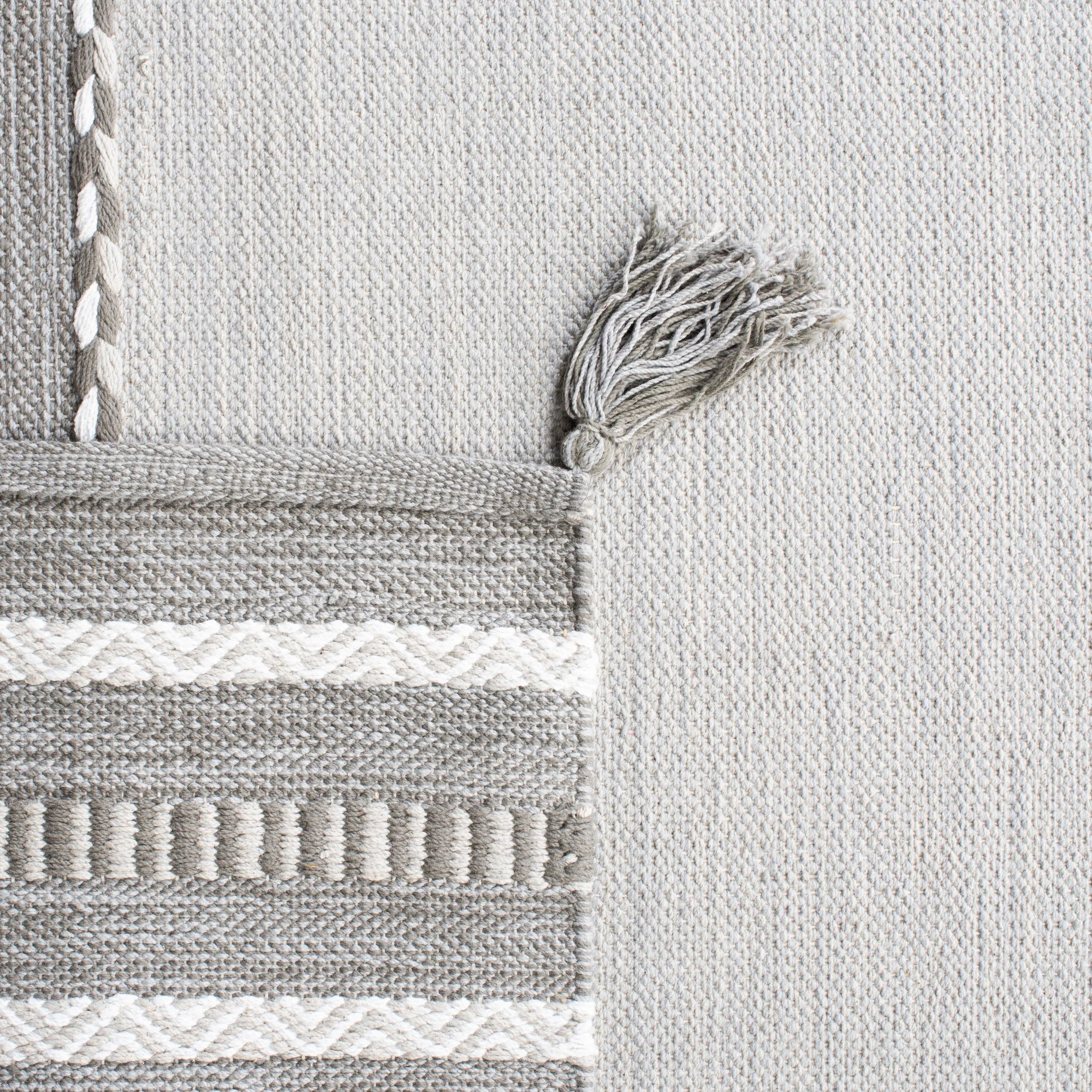 SAFAVIEH Handmade Montauk Carisbrooke Boho Stripe Cotton Flatweave Rug