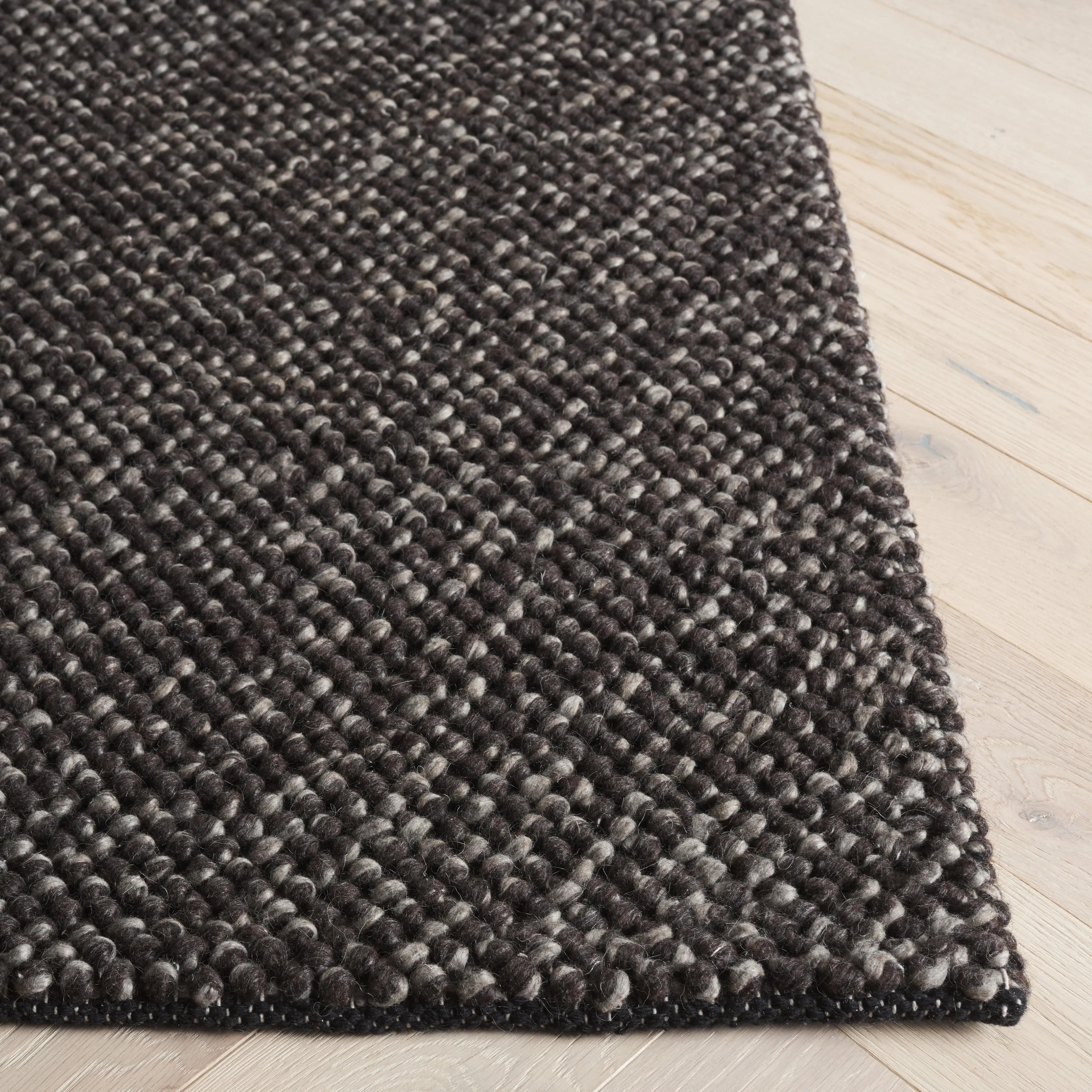 SAFAVIEH Handmade Natura Maayan New Zealand Wool Rug