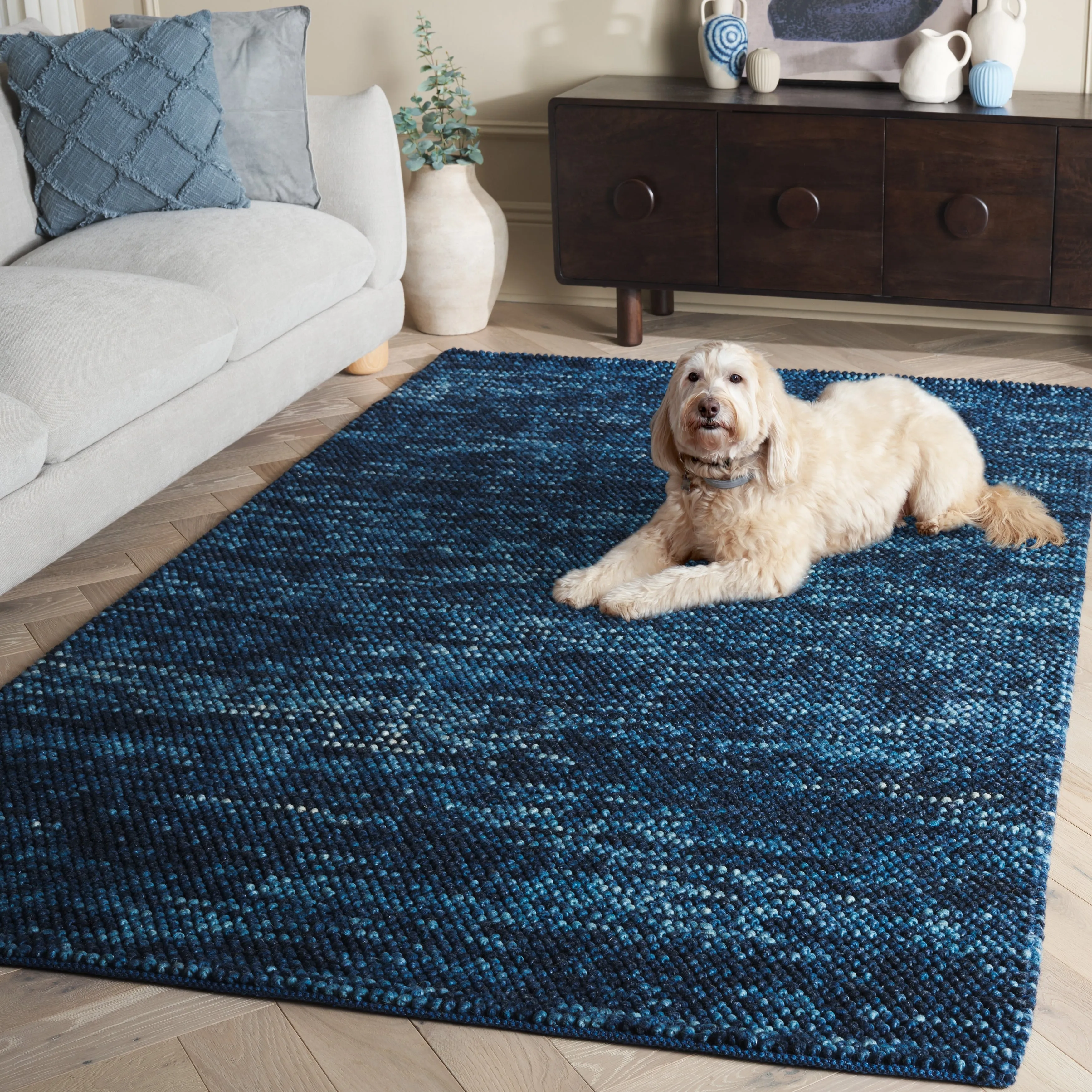 SAFAVIEH Handmade Natura Maayan New Zealand Wool Rug
