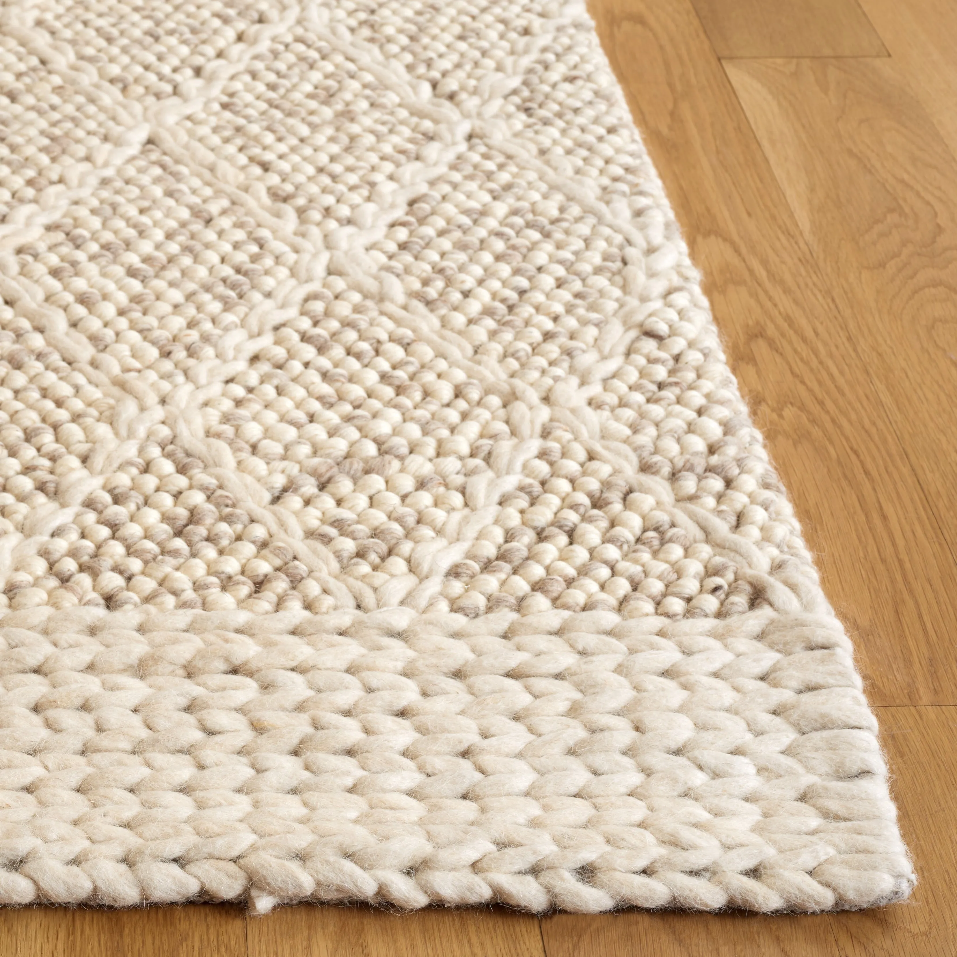 SAFAVIEH Handmade Natura Nigara Farmhouse Trellis Wool Rug