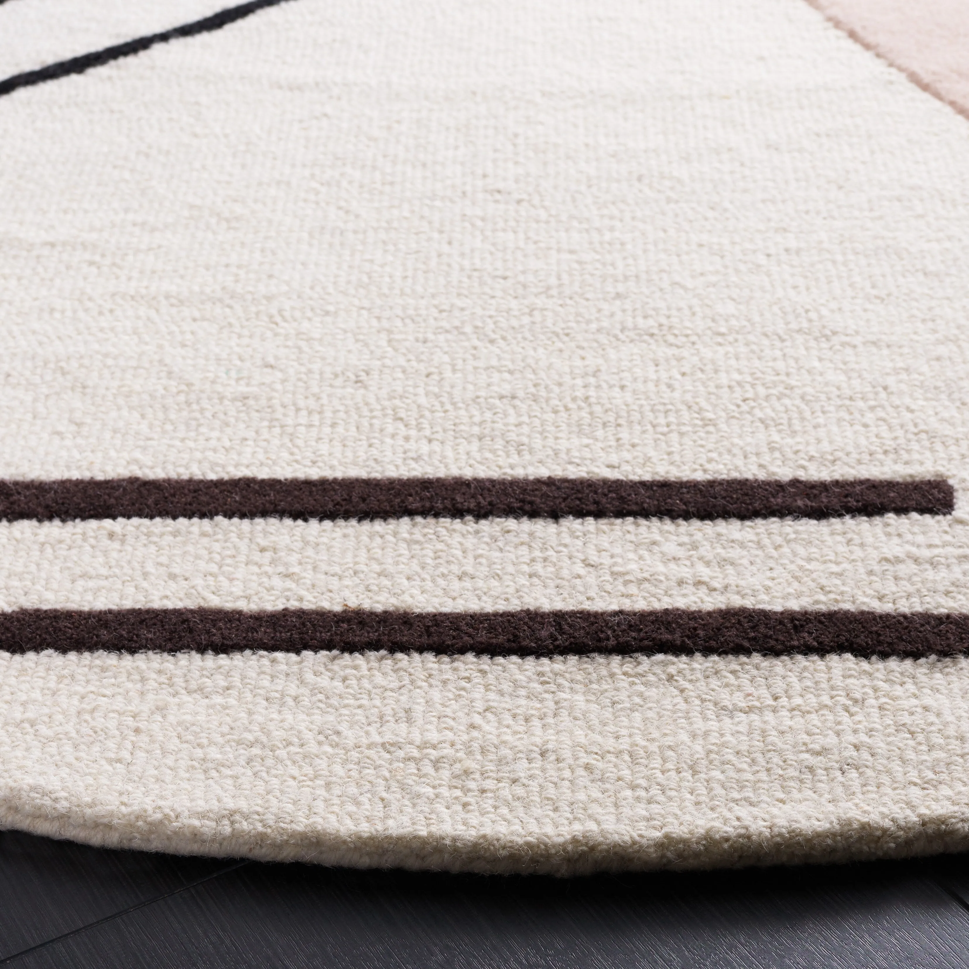 SAFAVIEH Handmade Rodeo Drive Abigayle Mid-Century Modern Wool Rug