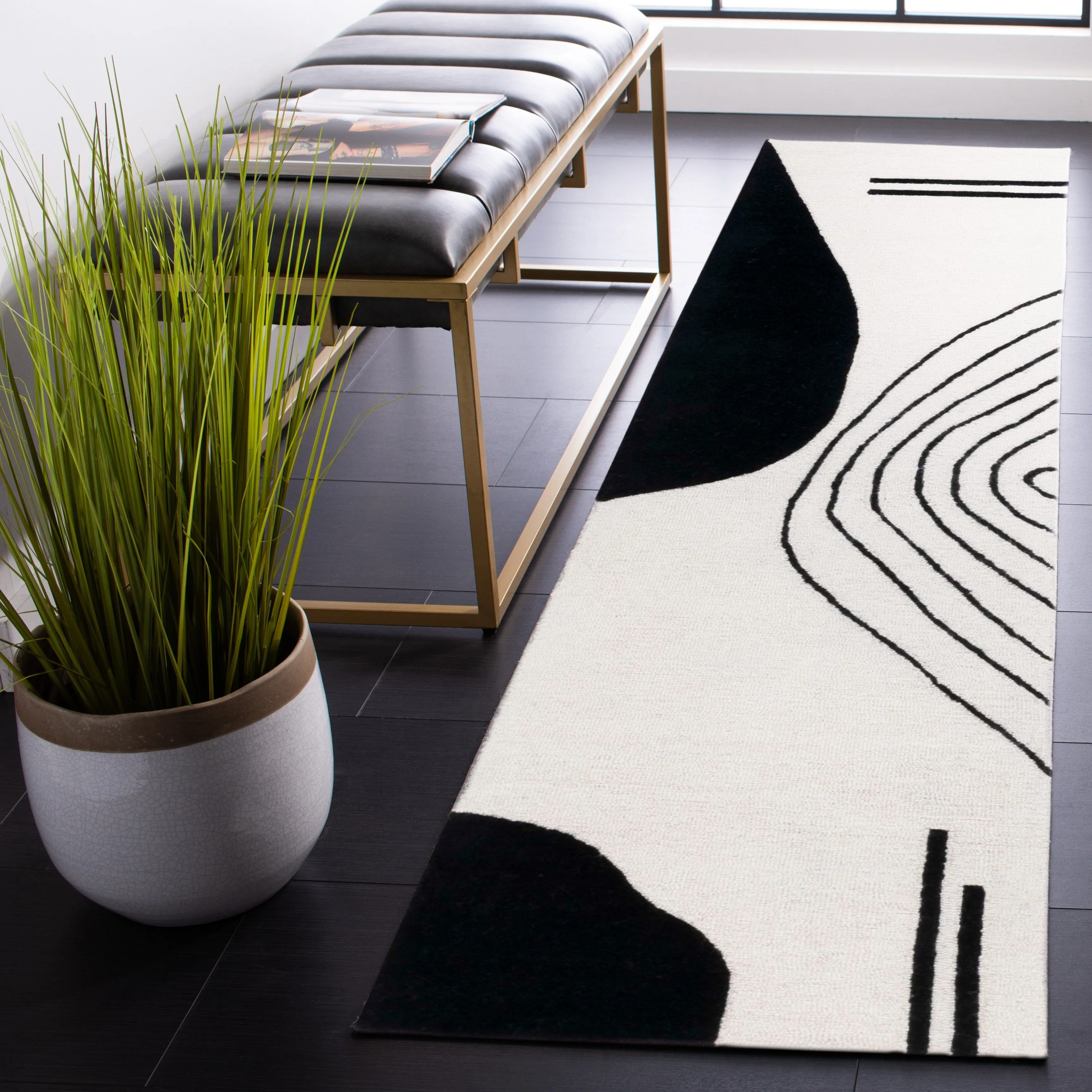 SAFAVIEH Handmade Rodeo Drive Abigayle Mid-Century Modern Wool Rug