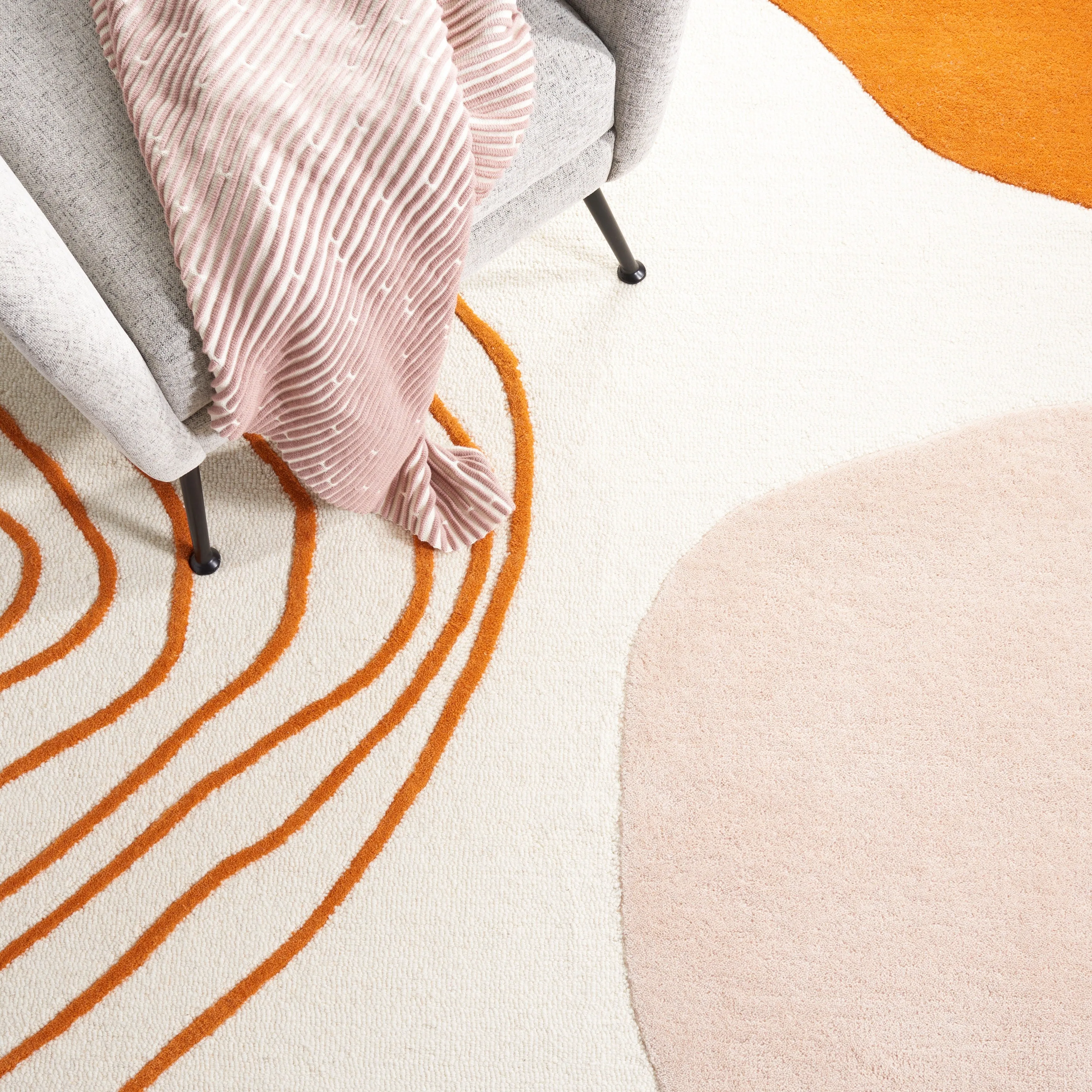 SAFAVIEH Handmade Rodeo Drive Abigayle Mid-Century Modern Wool Rug