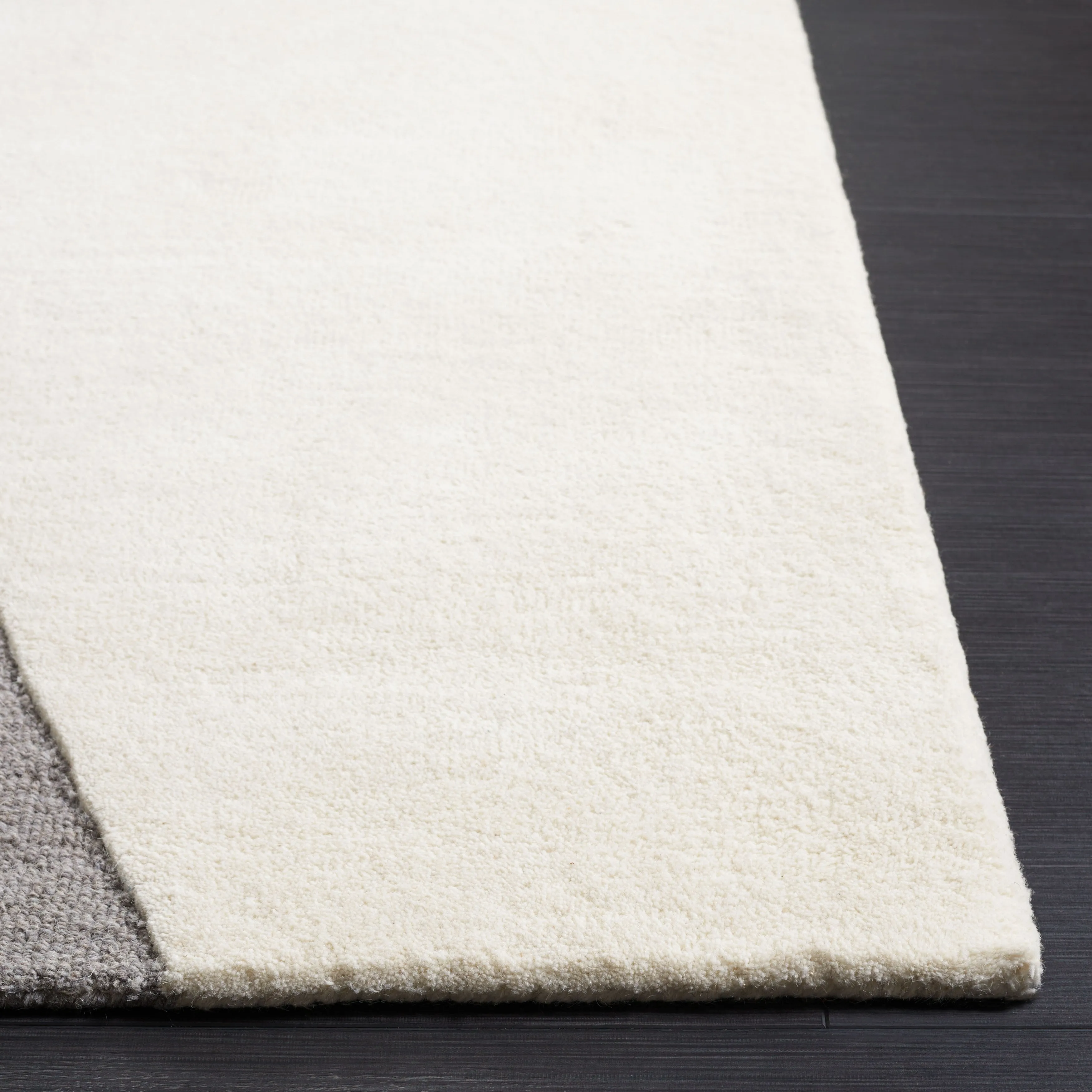 SAFAVIEH Handmade Rodeo Drive Abigayle Mid-Century Modern Wool Rug