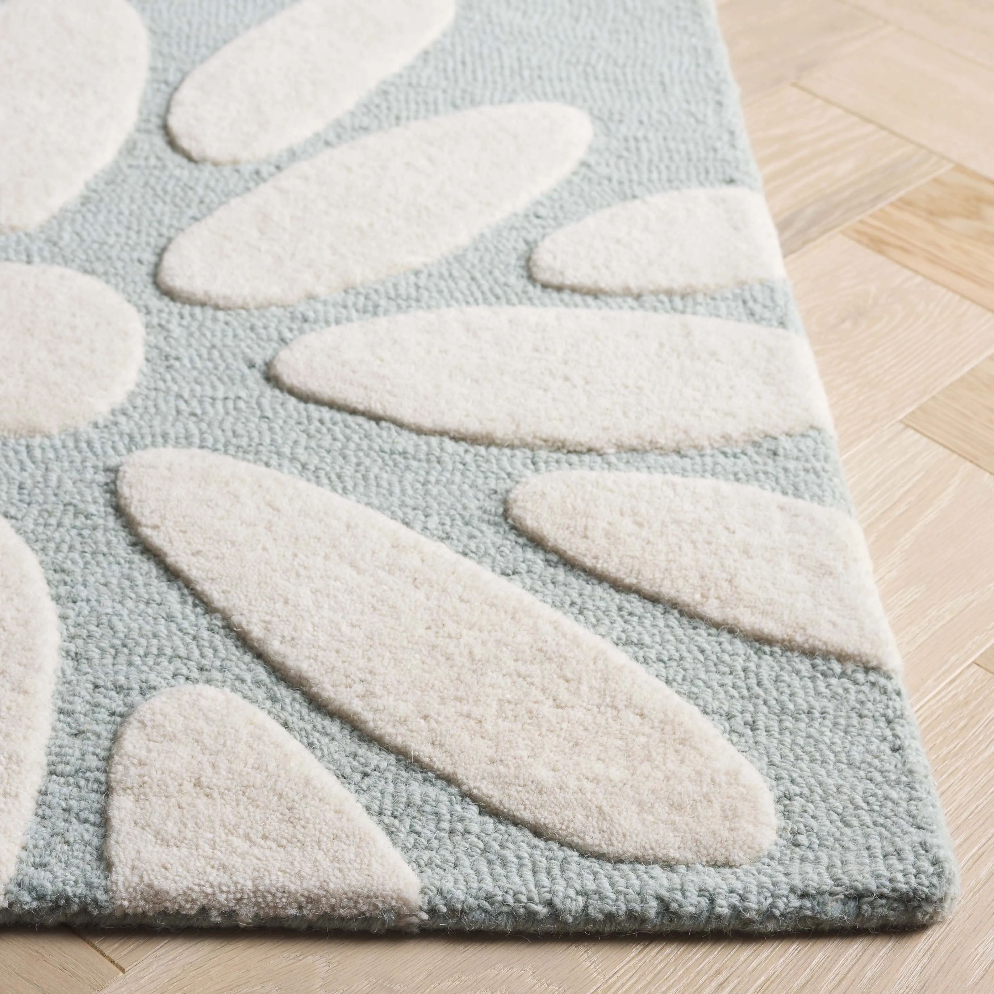SAFAVIEH Handmade SAFAVIEH Kids Fleurette & Tween Wool Rug