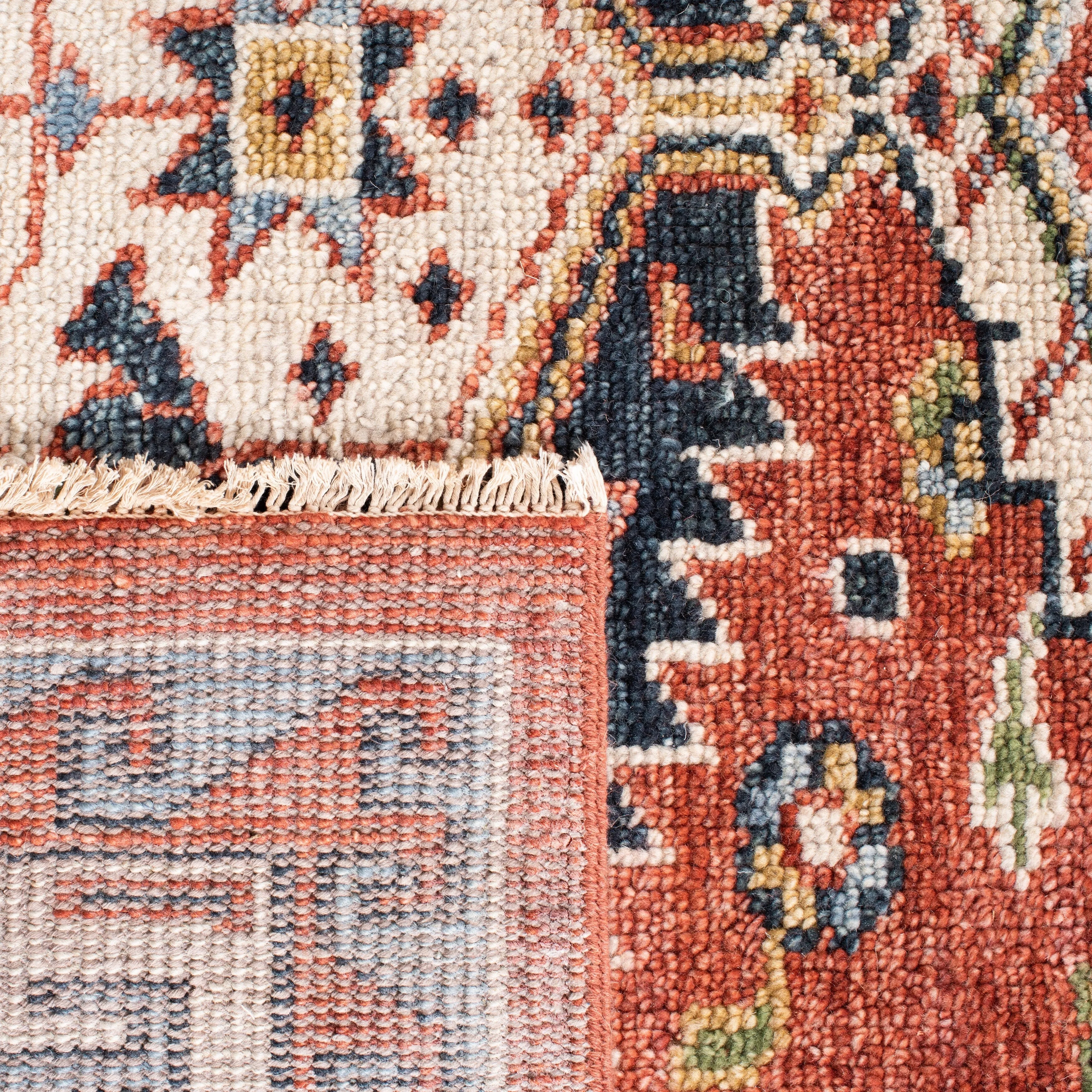 SAFAVIEH Handmade Samarkand Krissy Traditional Oriental Wool Rug