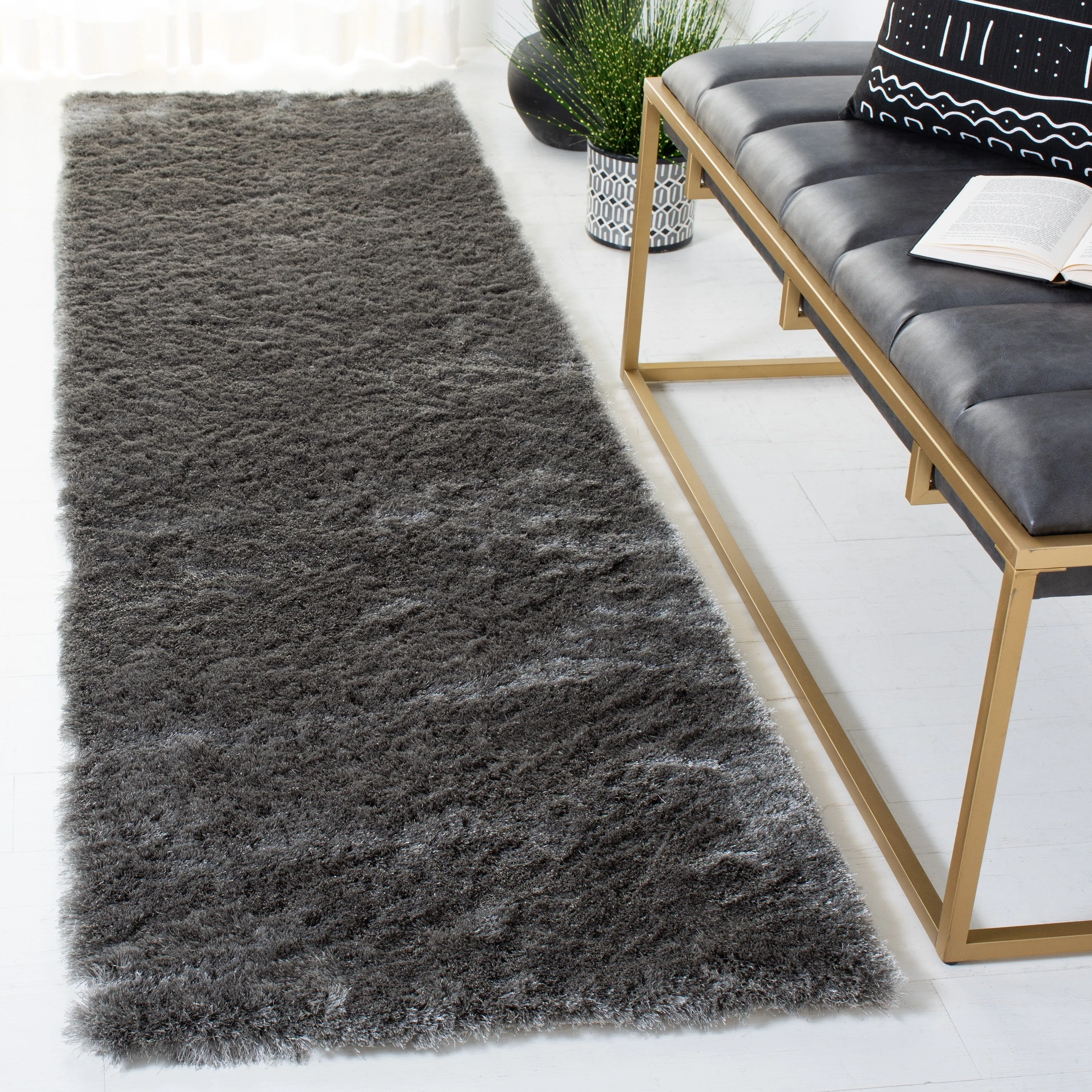 SAFAVIEH Handmade Shag Brooklyn Shag 2-inch Thick Rug