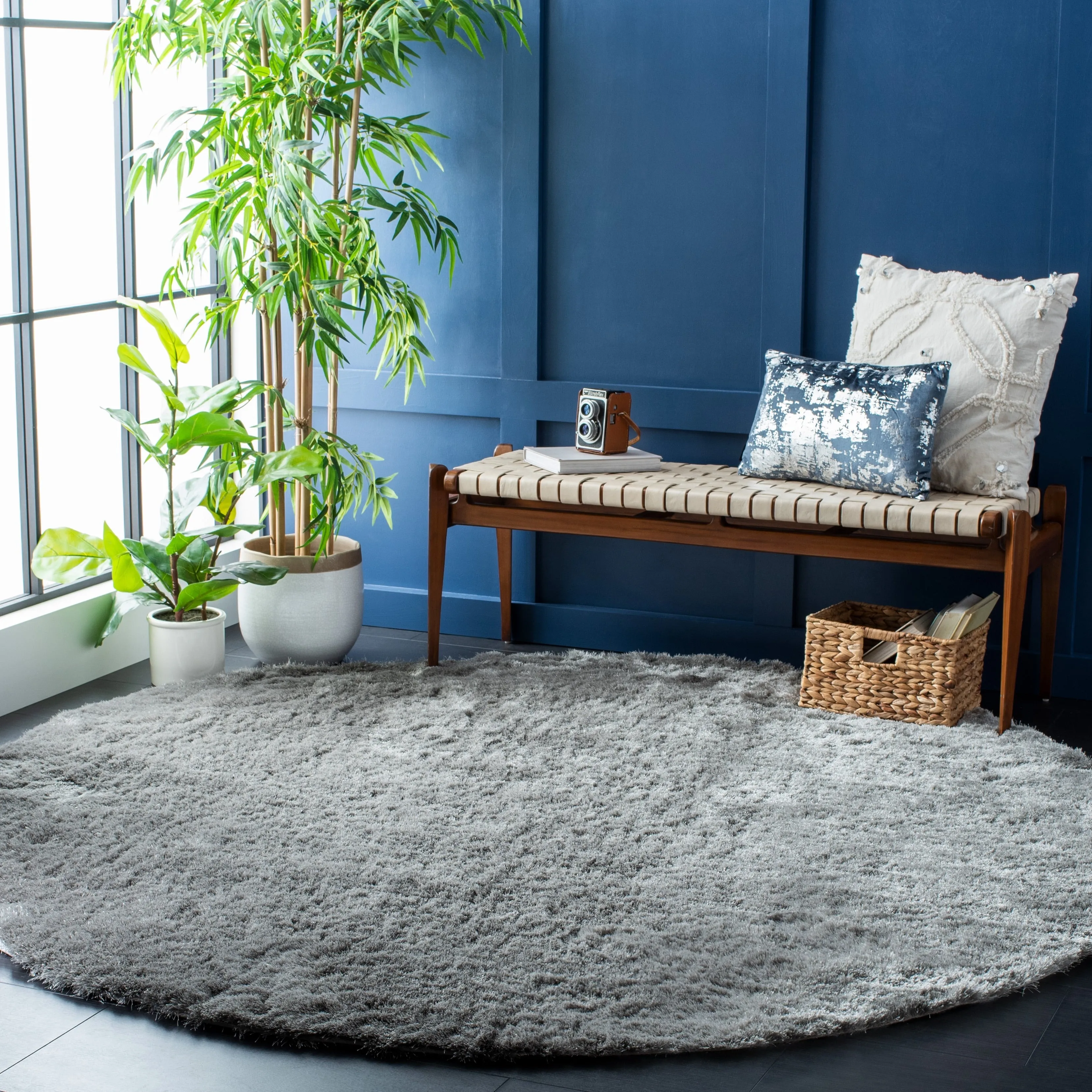SAFAVIEH Handmade Shag Brooklyn Shag 2-inch Thick Rug