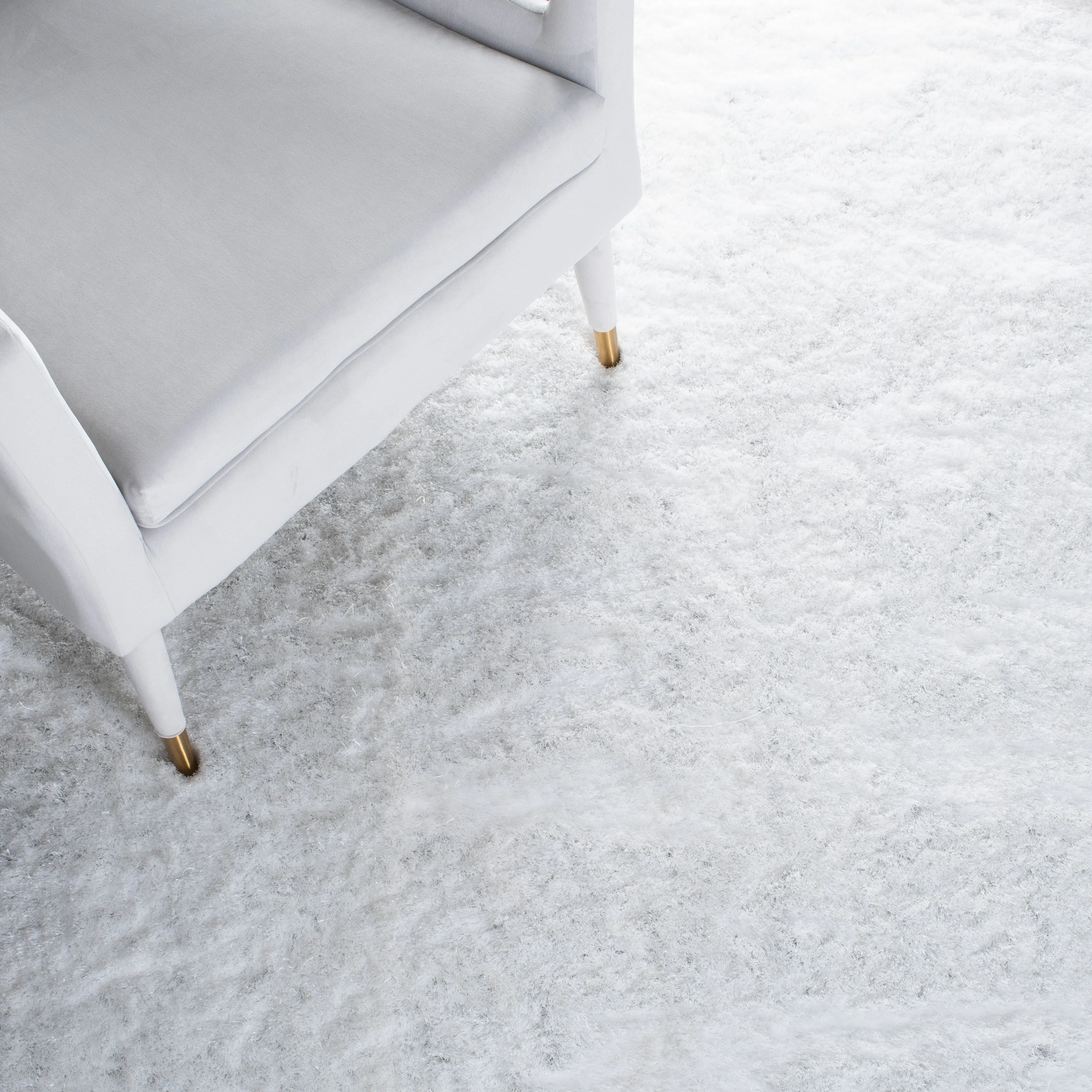 SAFAVIEH Handmade Shag Brooklyn Shag 2-inch Thick Rug