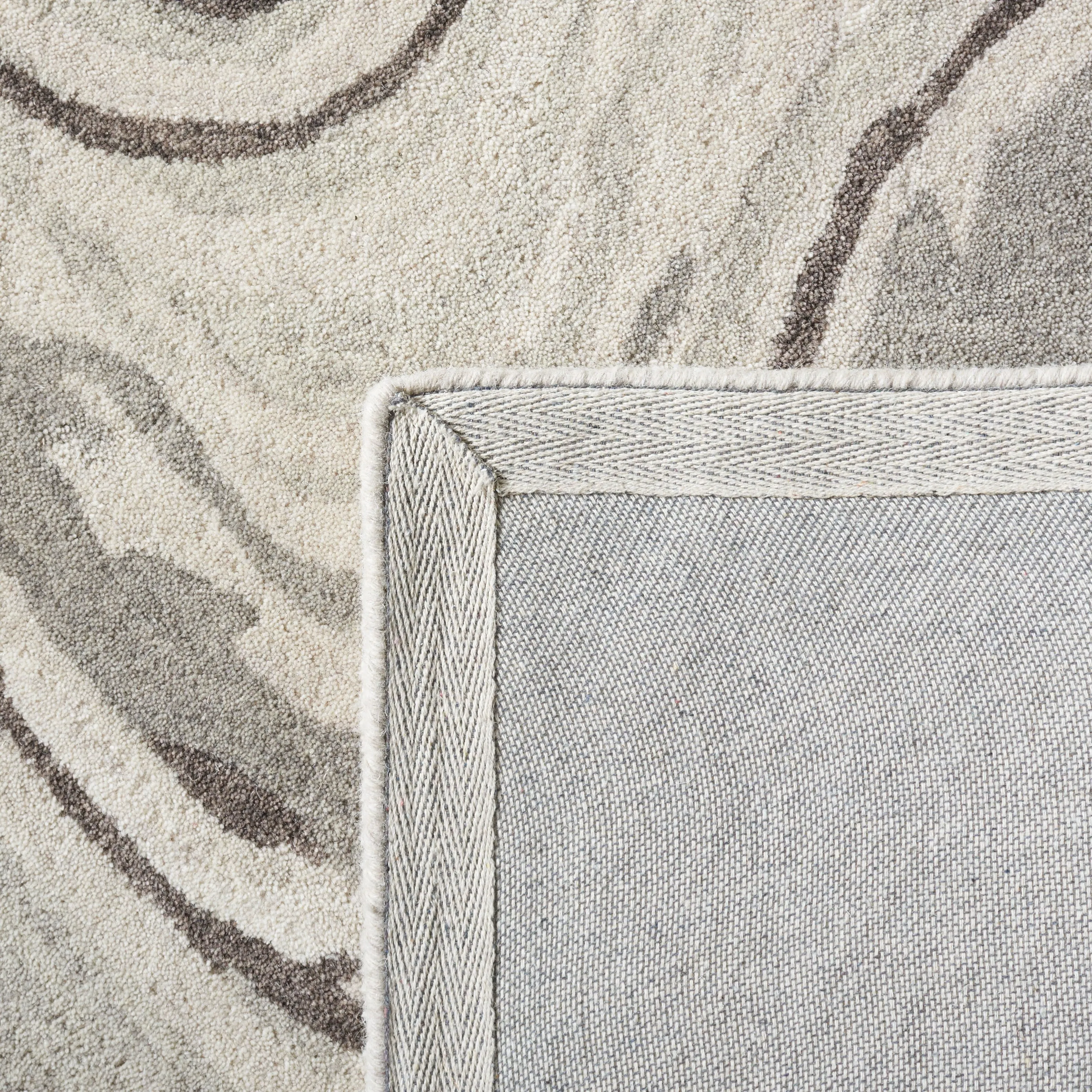 SAFAVIEH Handmade Soho Brittanie Modern Wool Rug