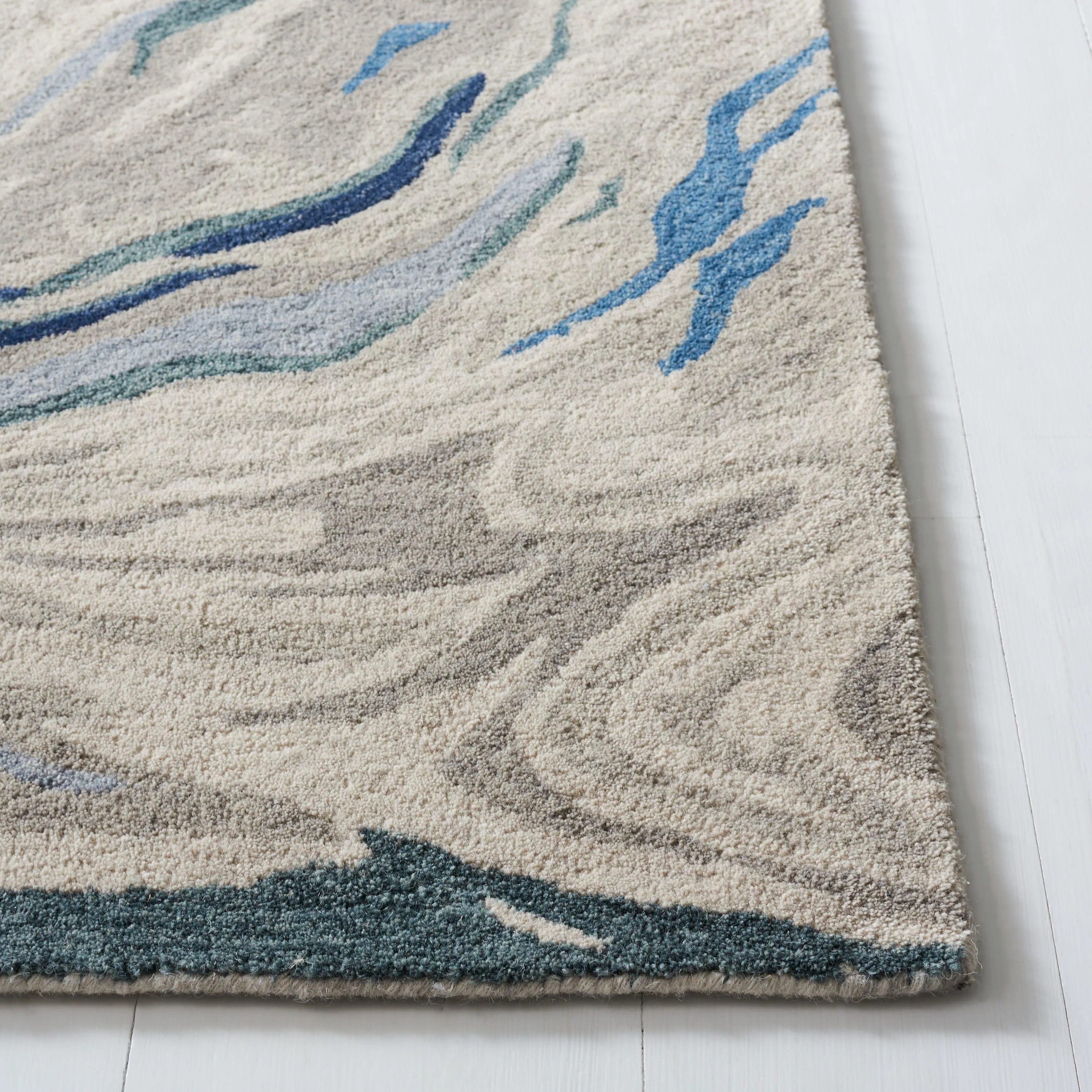SAFAVIEH Handmade Soho Brittanie Modern Wool Rug