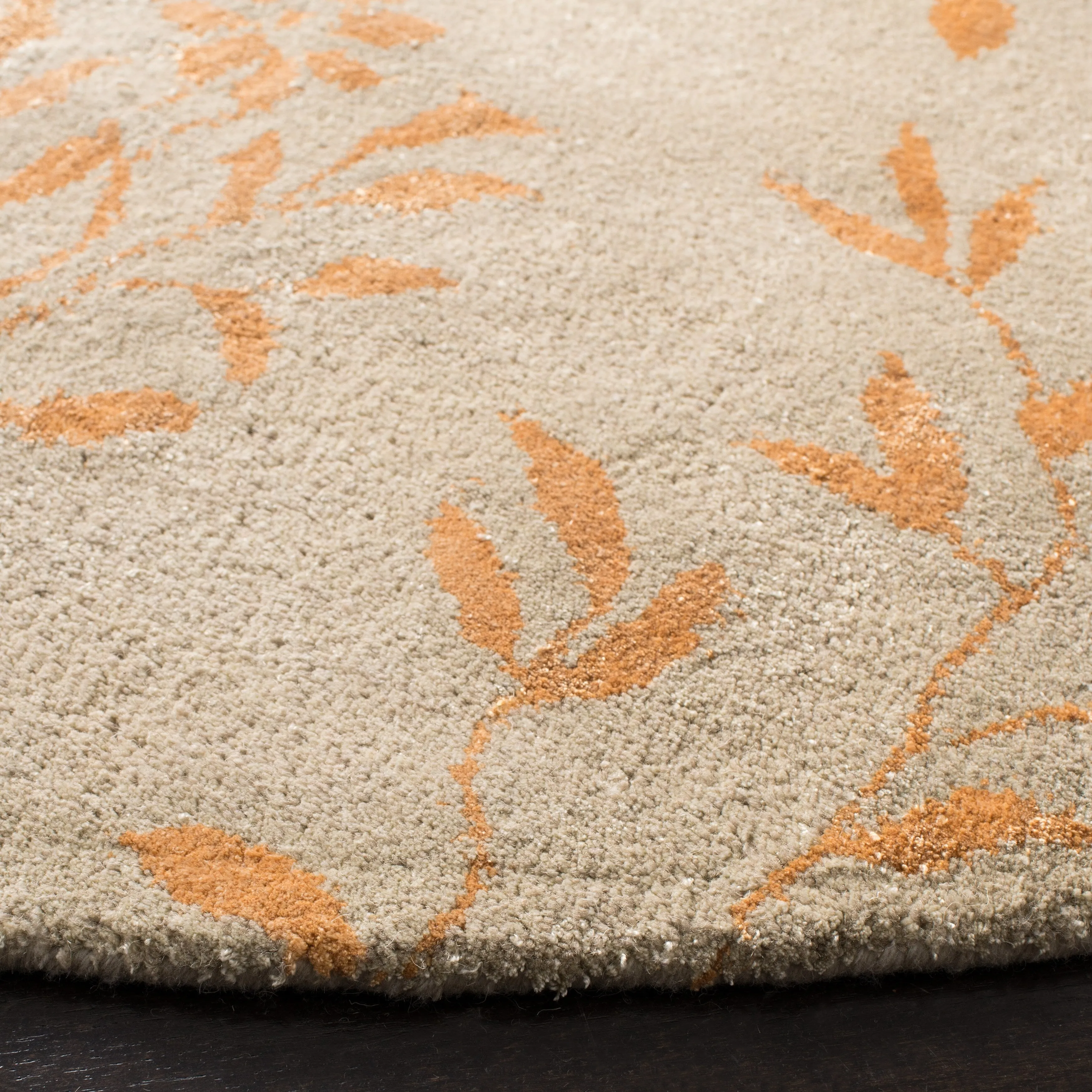 SAFAVIEH Handmade Soho Jerrica N.Z. Wool Rug