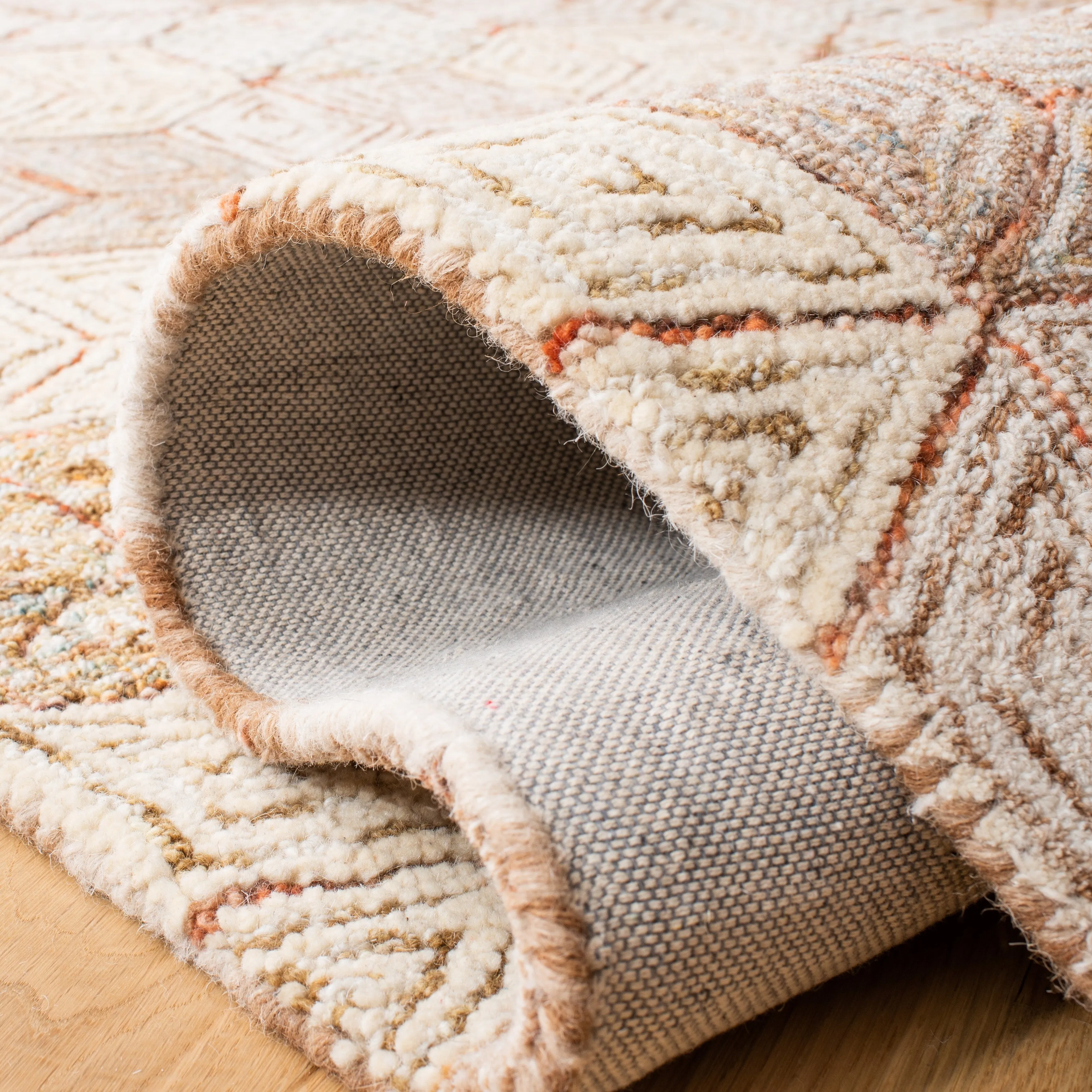 SAFAVIEH Handmade Soho Somer Wool Rug