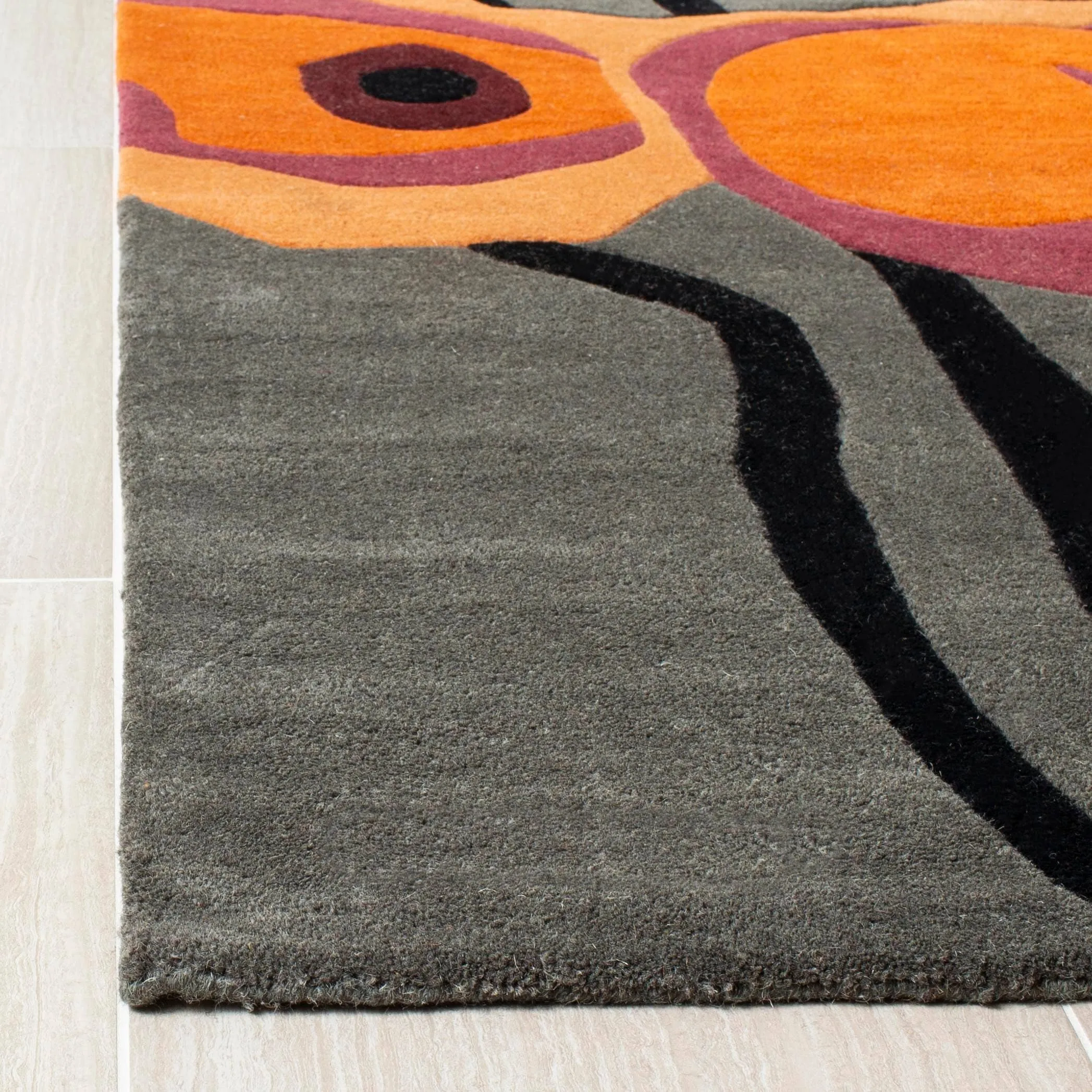 SAFAVIEH Handmade Soho Winter N.Z. Wool Rug