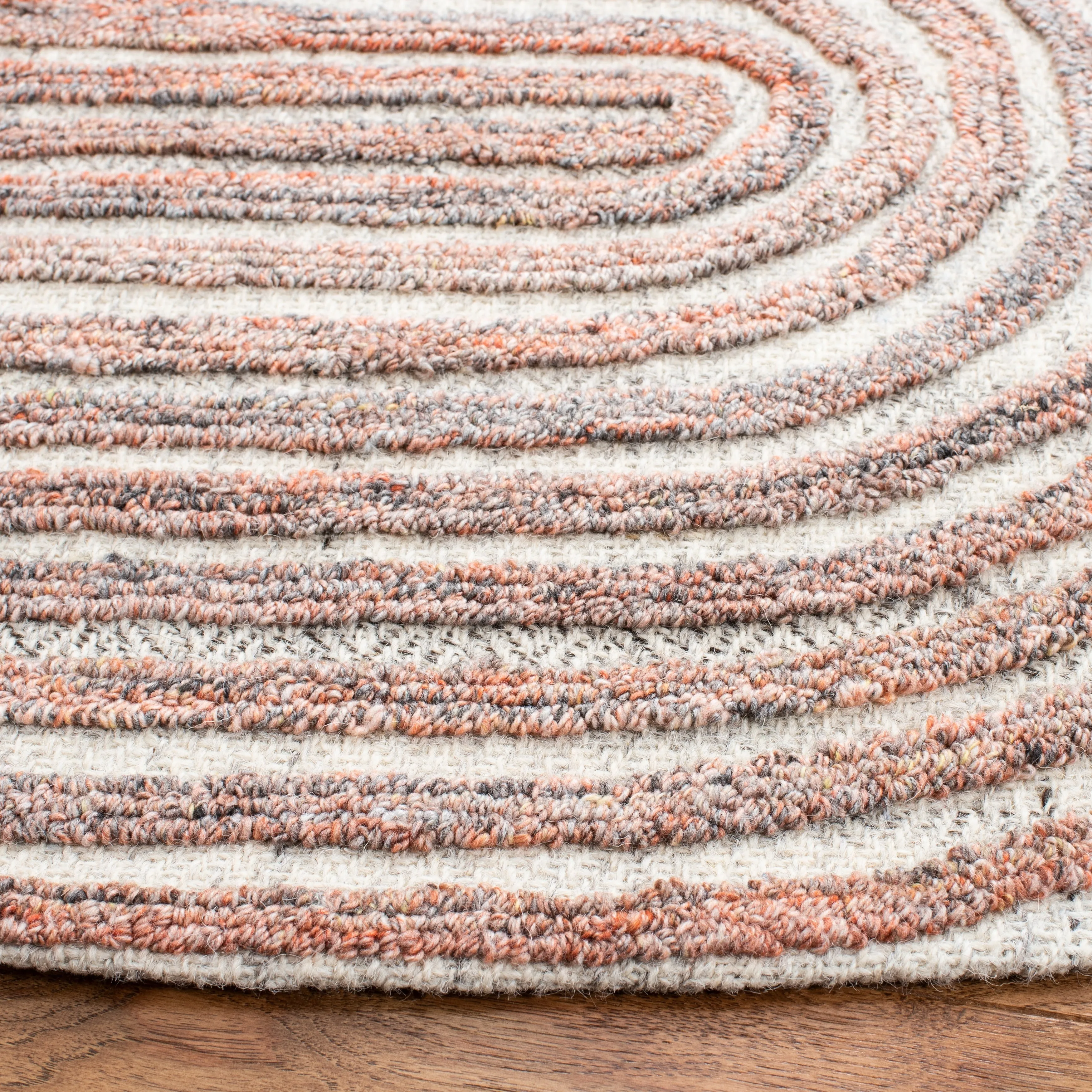 SAFAVIEH Handmade Southampton Asha Abstract Wool Rug