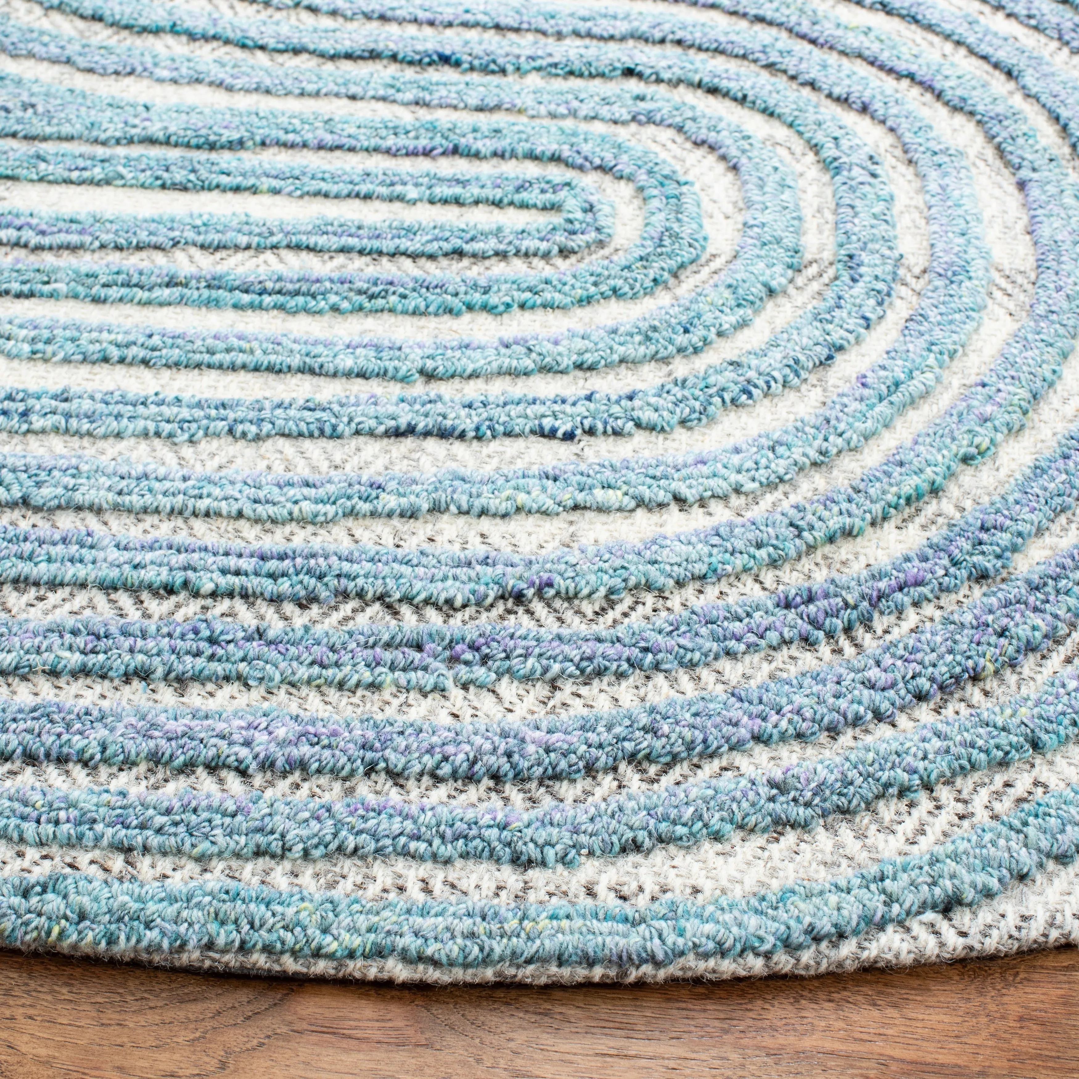SAFAVIEH Handmade Southampton Asha Abstract Wool Rug