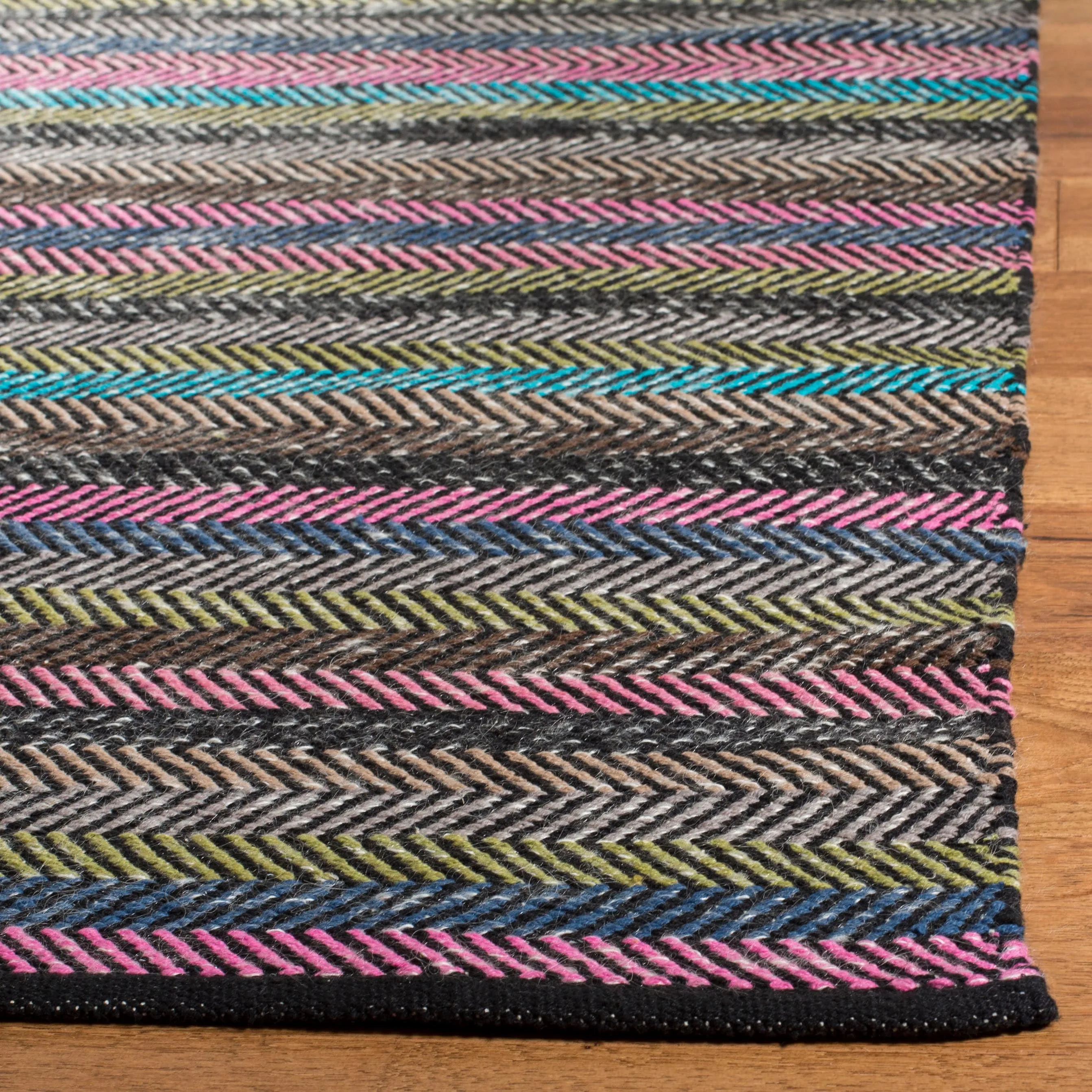 SAFAVIEH Handmade Striped Kilim Jenelle Stripe Wool Rug