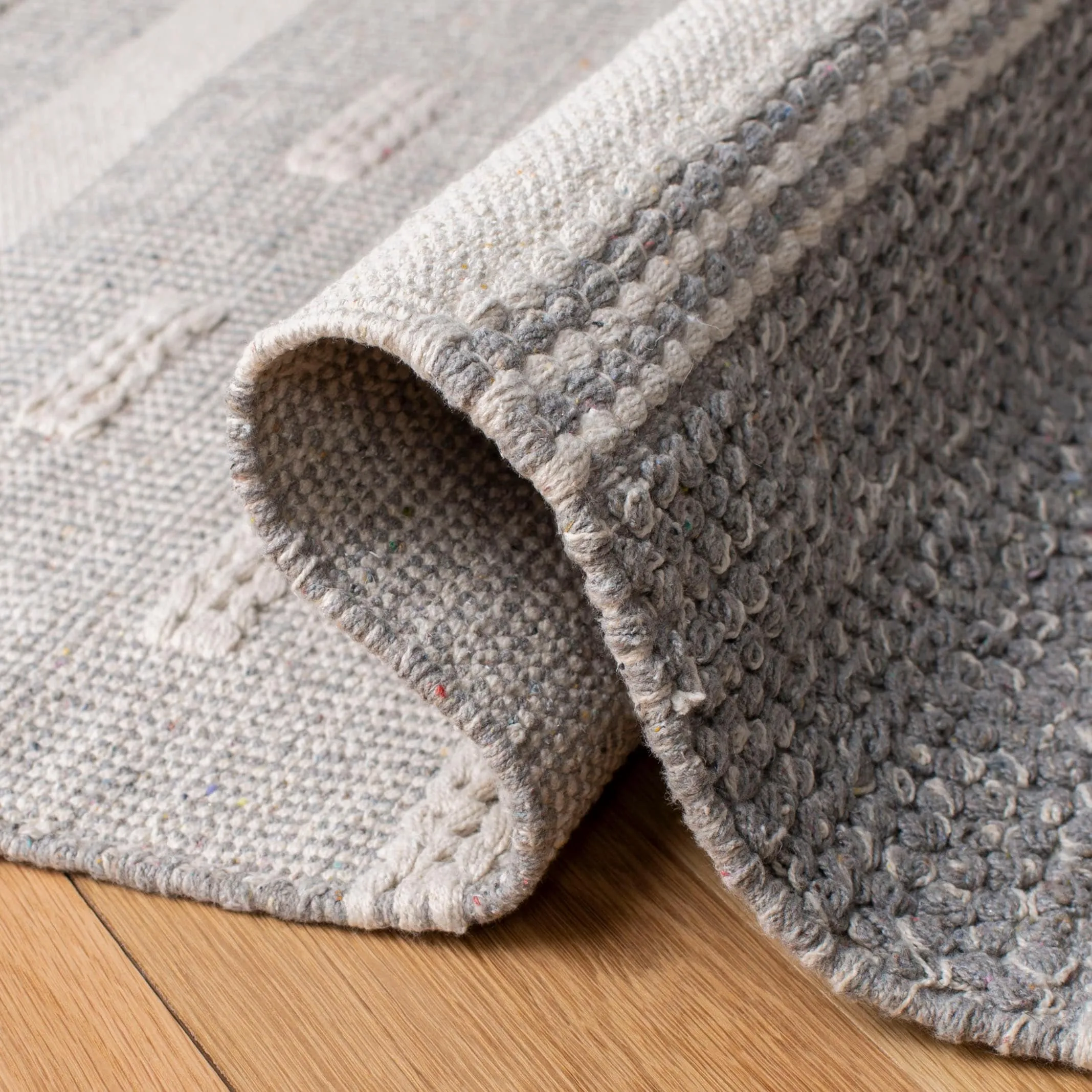 SAFAVIEH Handmade Striped Kilim Trish Modern Cotton Rug