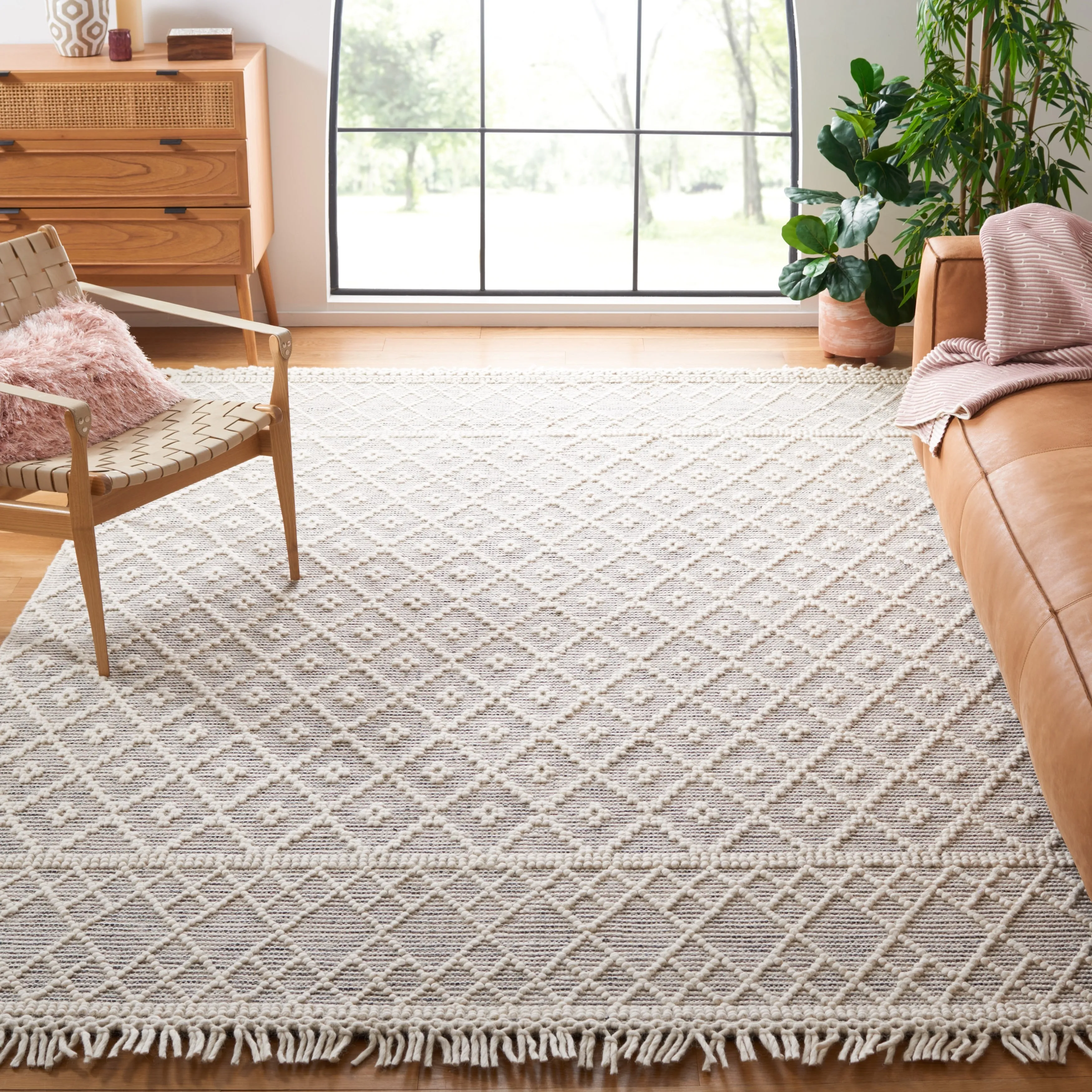 SAFAVIEH Handmade Vermont Gillian Boho Wool Fringe Rug