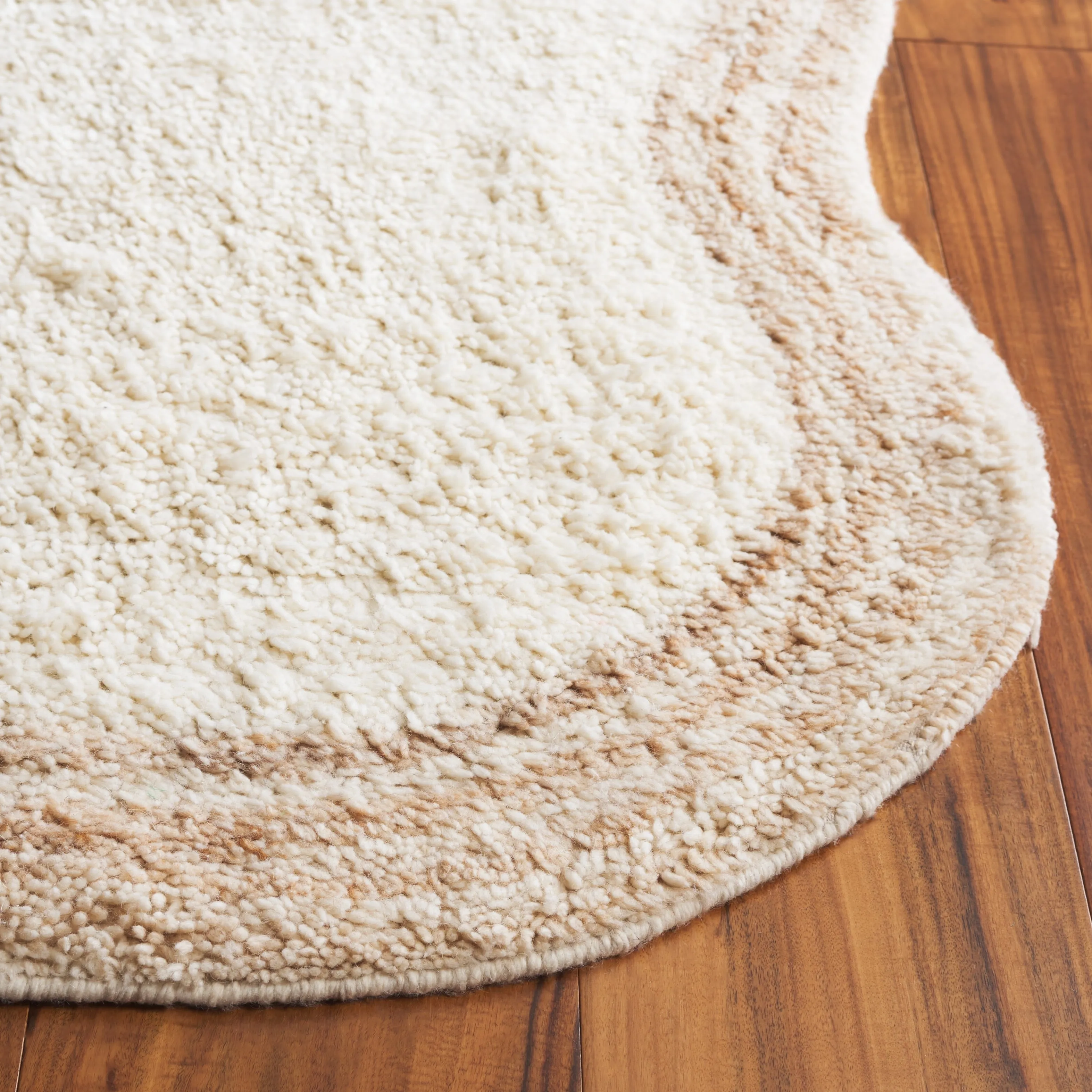 SAFAVIEH Handmade Vermont Shani Transitional Wool Rug