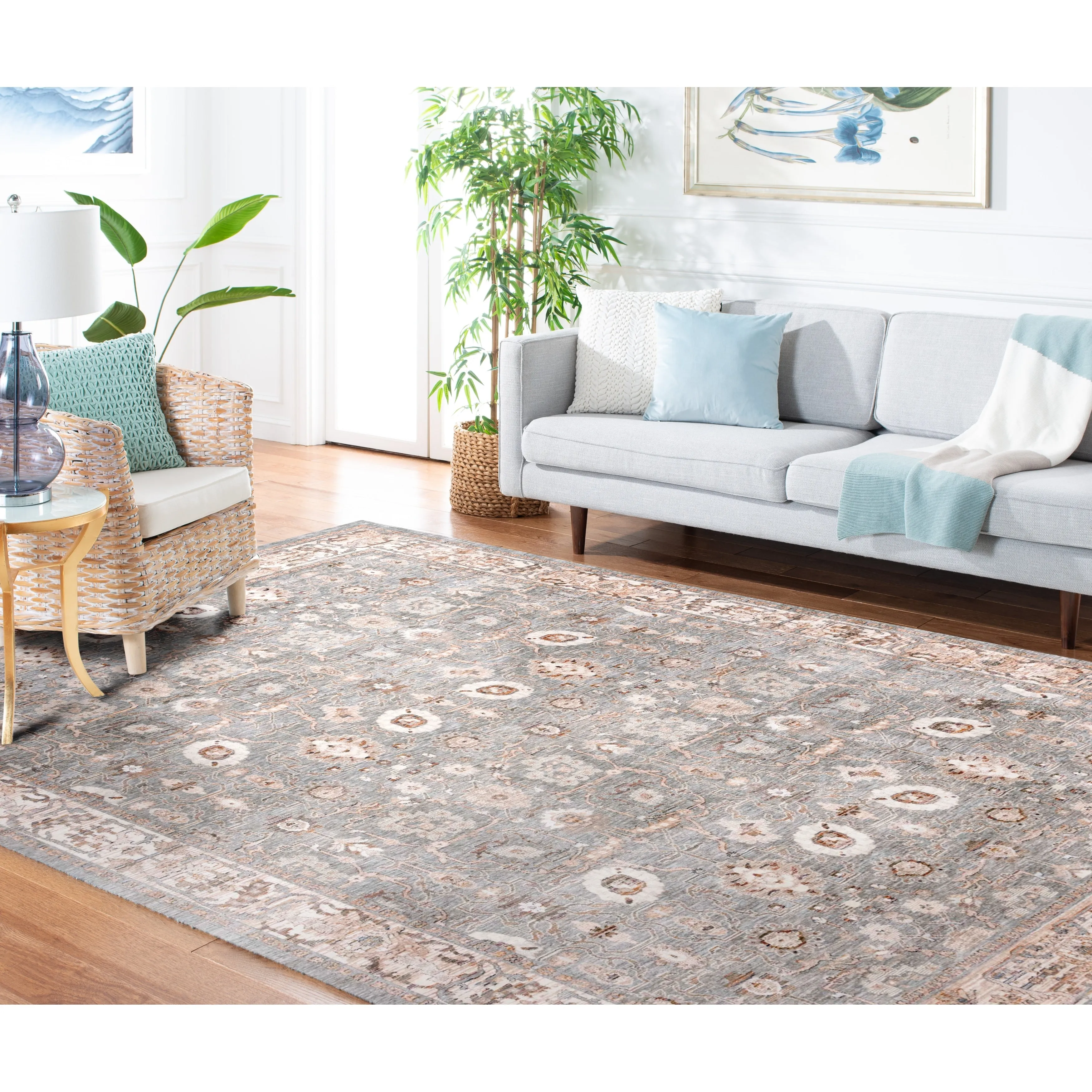 SAFAVIEH Harlow Slip Resistant Alesia Oriental Rug
